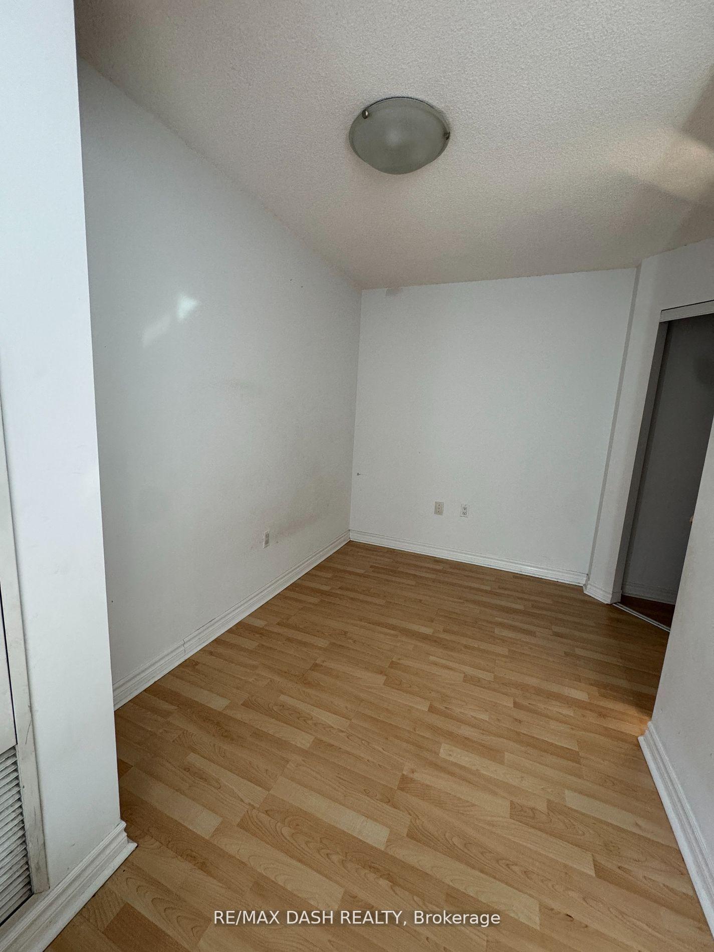 Photo 18 of Unit 1113, 109 Front Street E, Toronto, Moss Park — HOMEH