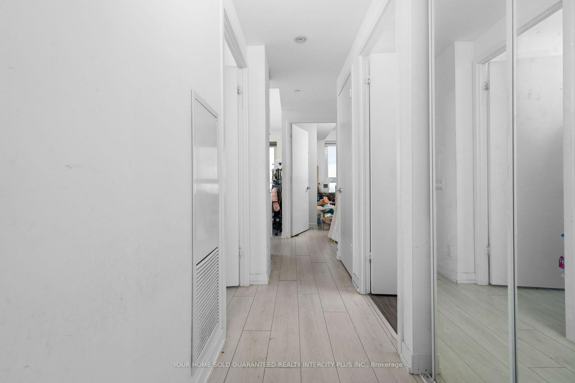 Photo 6 of Unit 1503, 5 Buttermill Avenue, Vaughan, Vaughan Corporate Centre — HOMEH