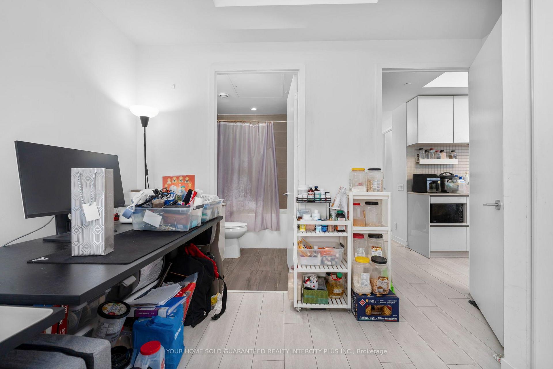 Photo 23 of Unit 1503, 5 Buttermill Avenue, Vaughan, Vaughan Corporate Centre — HOMEH
