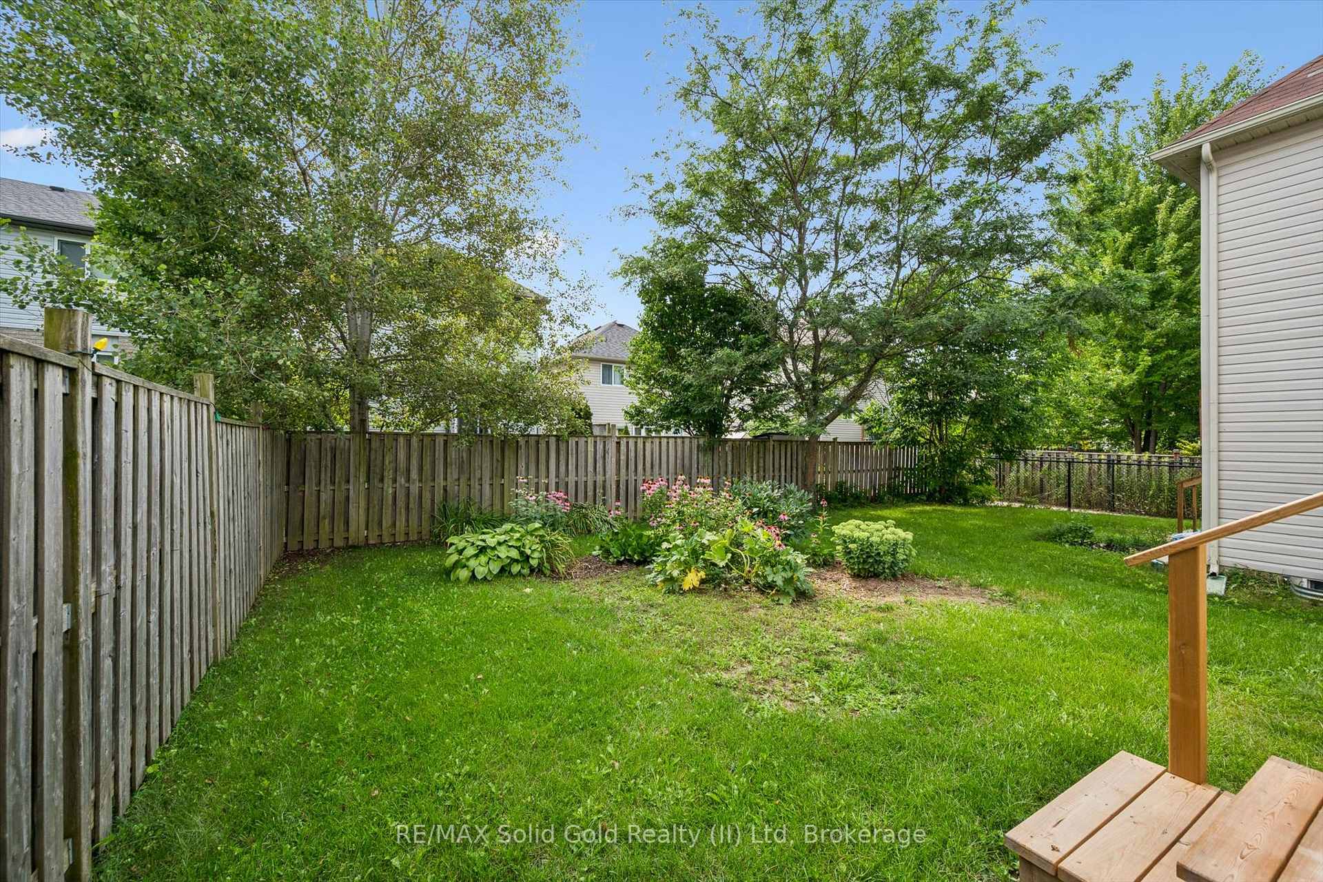 Photo 41 of 751 Laurelwood Drive, Waterloo, Erbsville/Laurelwood — HOMEH