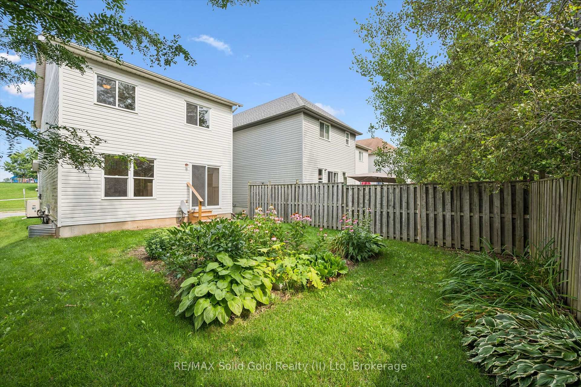 Photo 43 of 751 Laurelwood Drive, Waterloo, Erbsville/Laurelwood — HOMEH