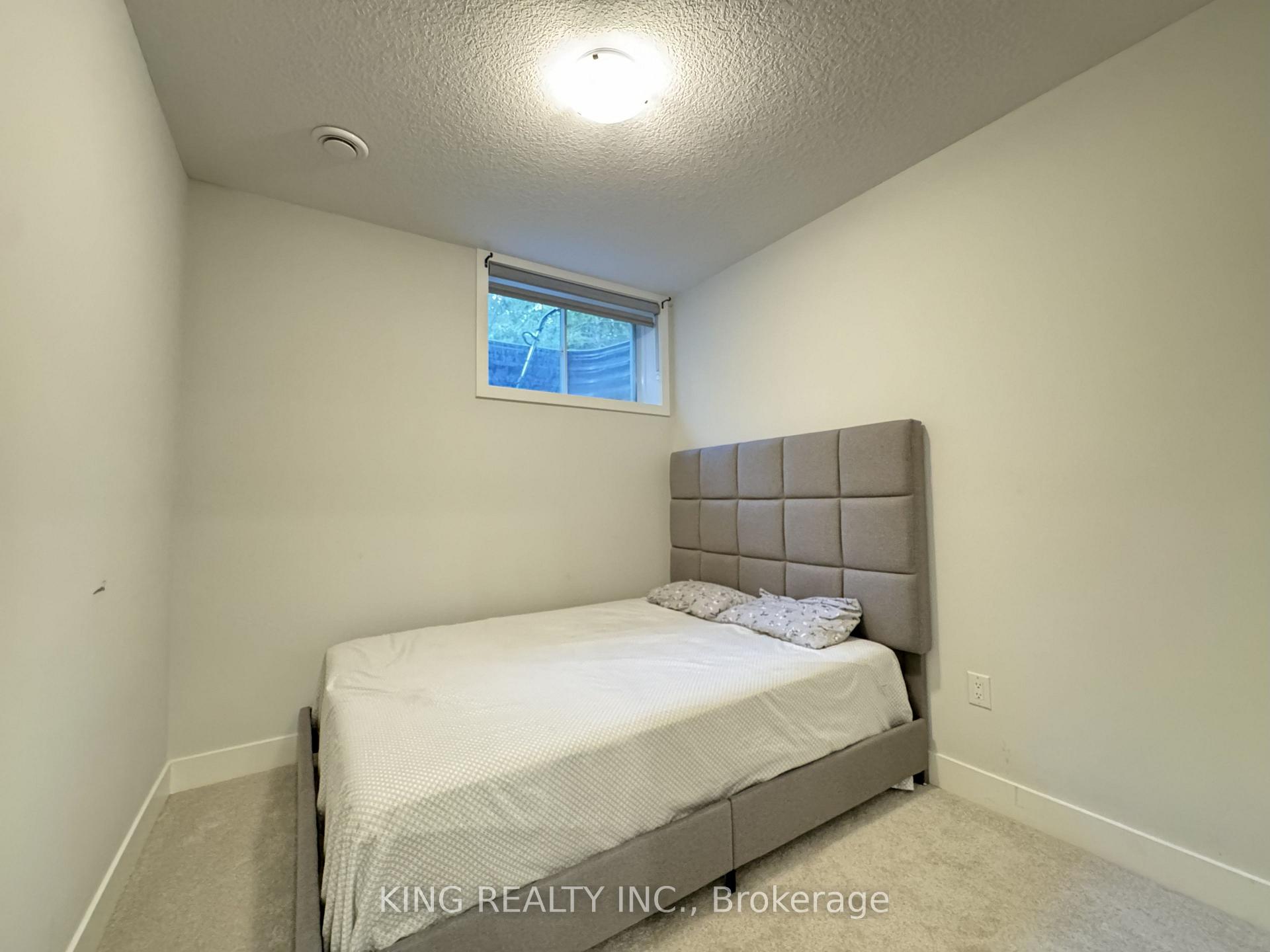 Photo 29 of Unit 45, 990 Deveron Crescent, London, South J — HOMEH