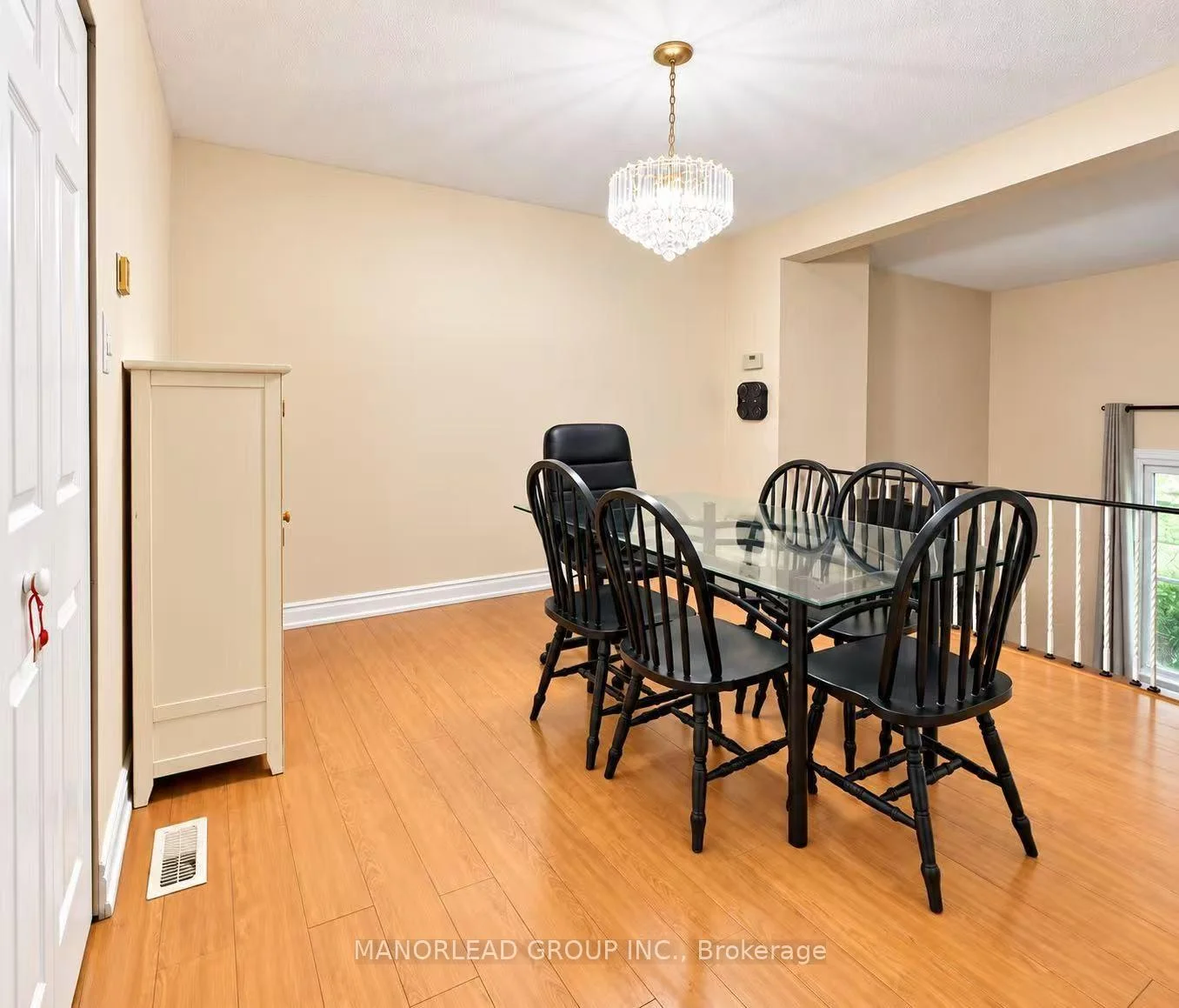 Photo 3 of Unit 31, 121 L'Amoreaux Drive, Scarborough, L'Amoreaux — HOMEH