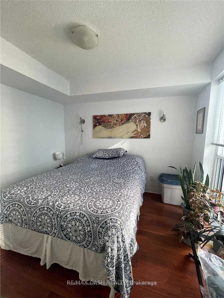 Photo 9 of Unit 701, 80 Western Battery Road, Toronto, Niagara — HOMEH