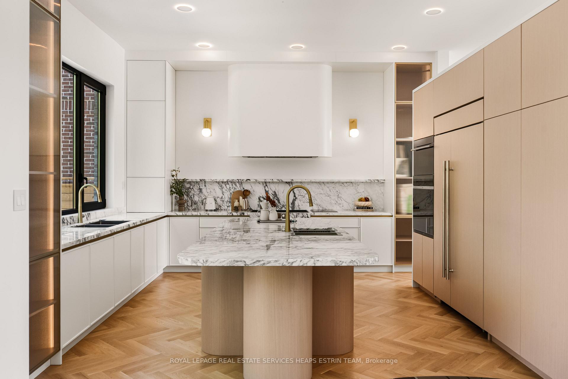 Photo 11 of 7 Lumley Avenue, Toronto, Leaside — HOMEH