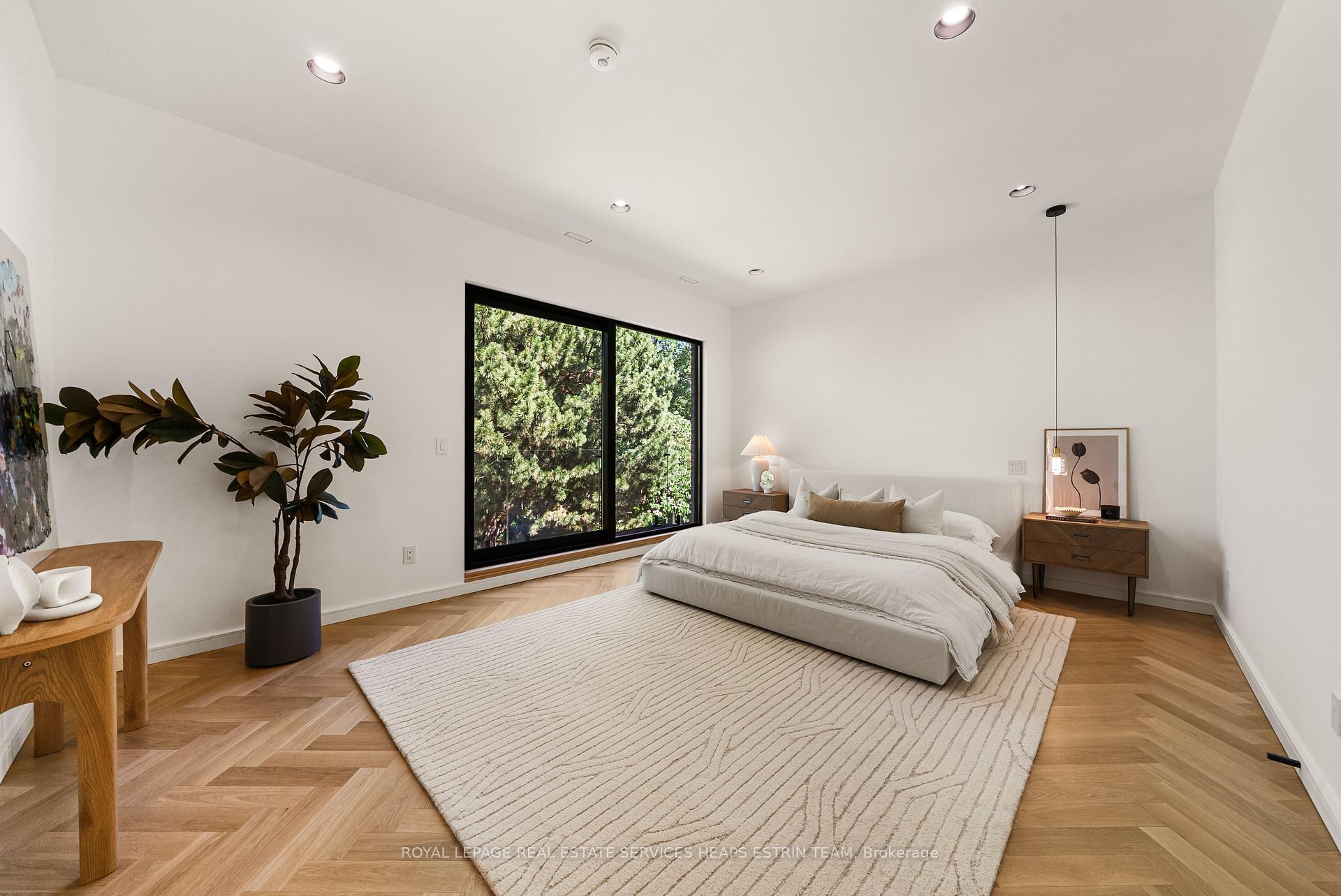 Photo 22 of 7 Lumley Avenue, Toronto, Leaside — HOMEH
