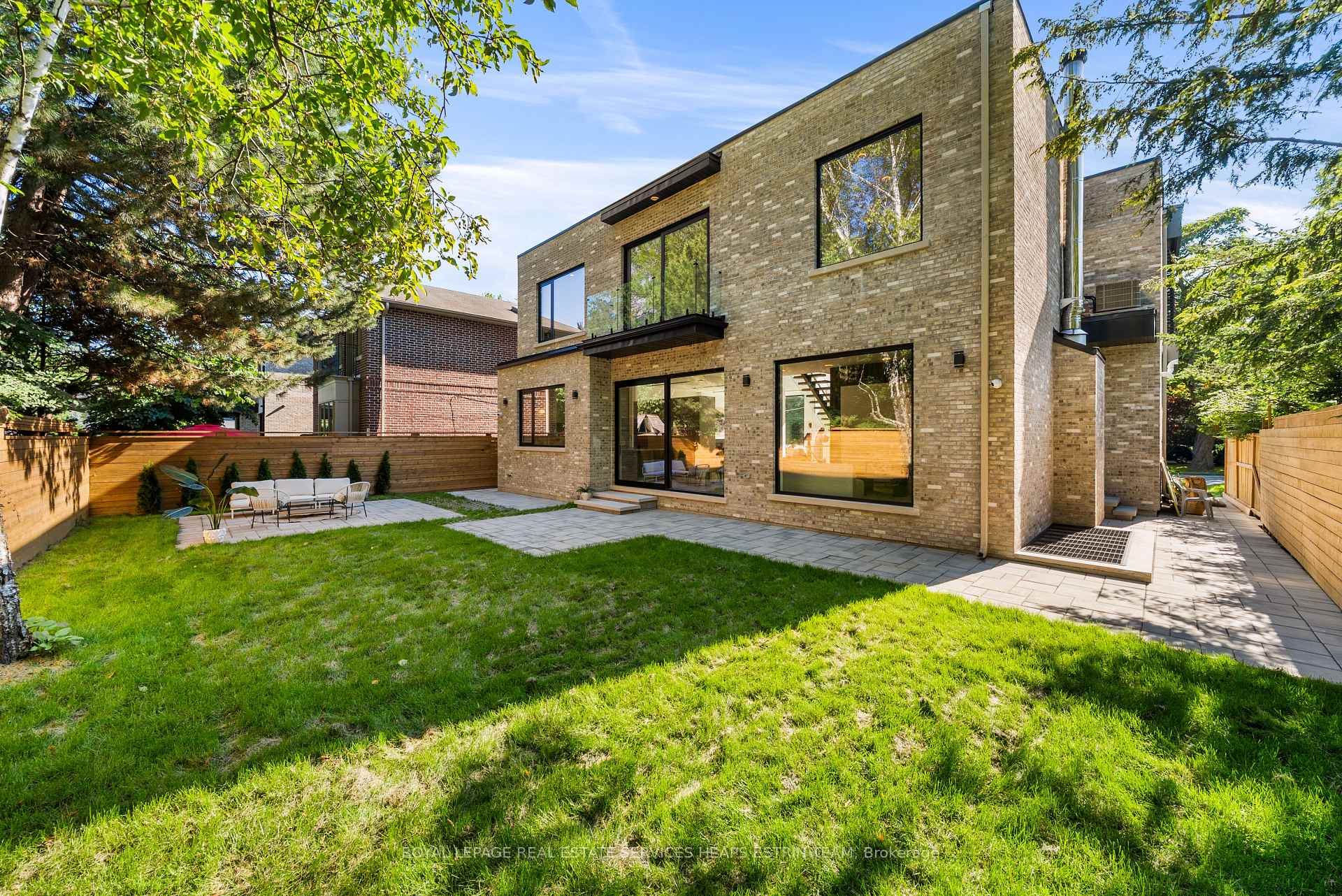 Photo 48 of 7 Lumley Avenue, Toronto, Leaside — HOMEH
