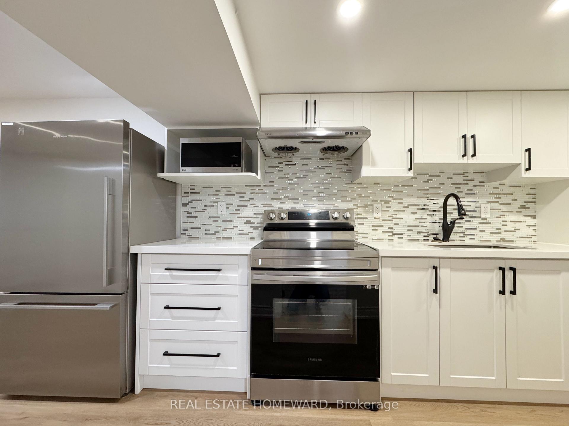 Photo 1 of 60 Attridge Drive, Aurora, Aurora Village — HOMEH