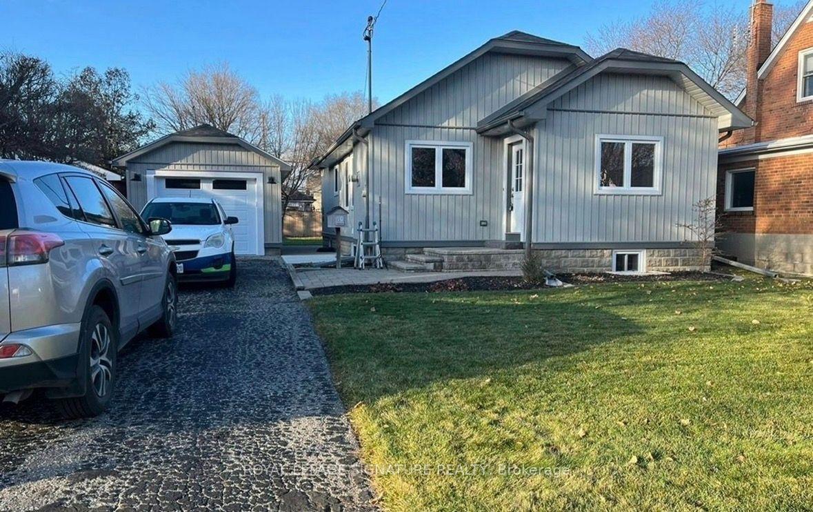 Photo 1 of 40 Amiens Road E, Scarborough, West Hill — HOMEH