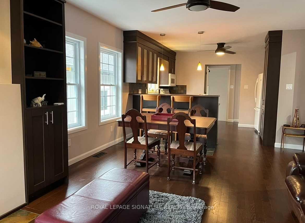 Photo 6 of 40 Amiens Road E, Scarborough, West Hill — HOMEH