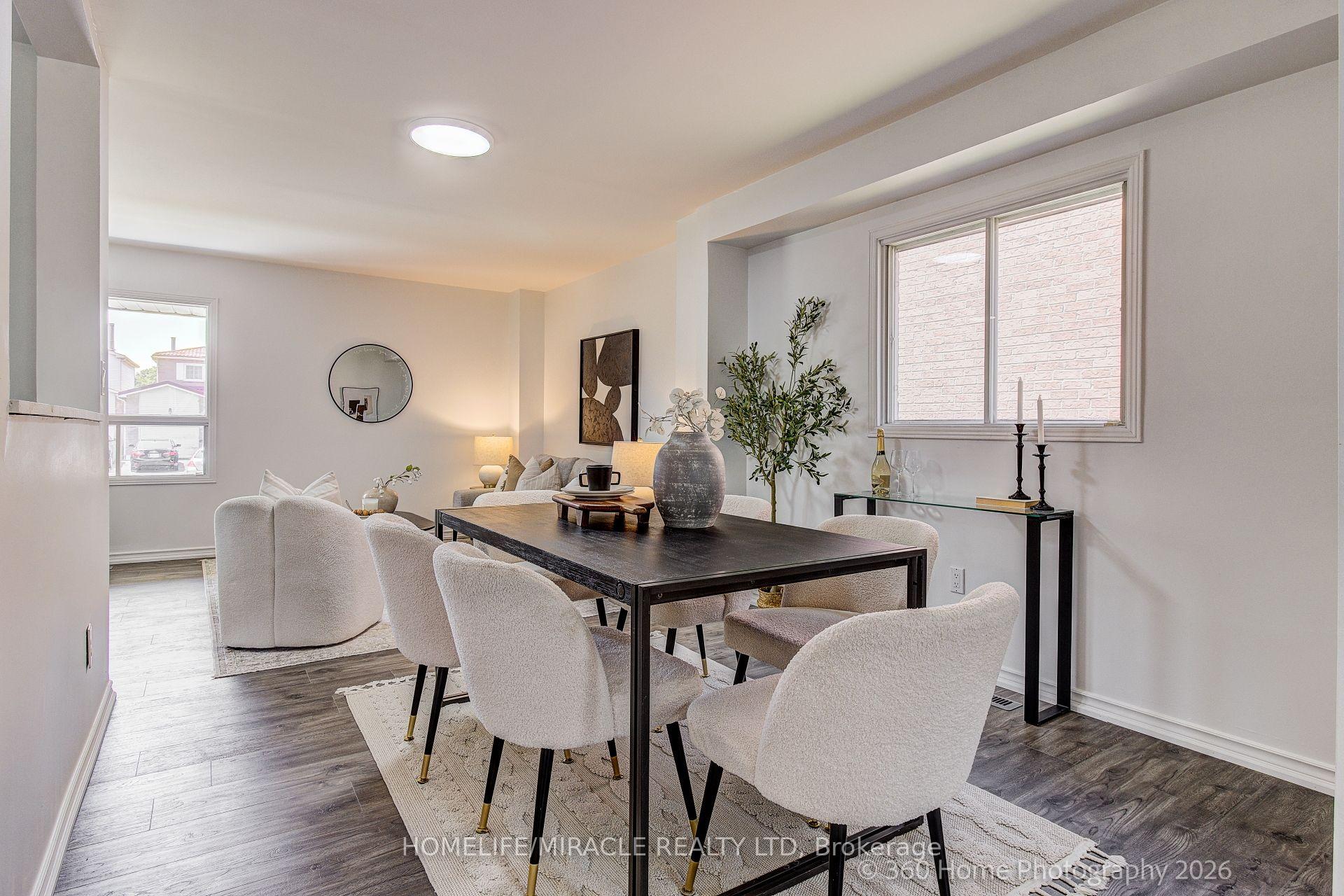 Photo 6 of 25 Chalmers Crescent, Ajax, Central — HOMEH