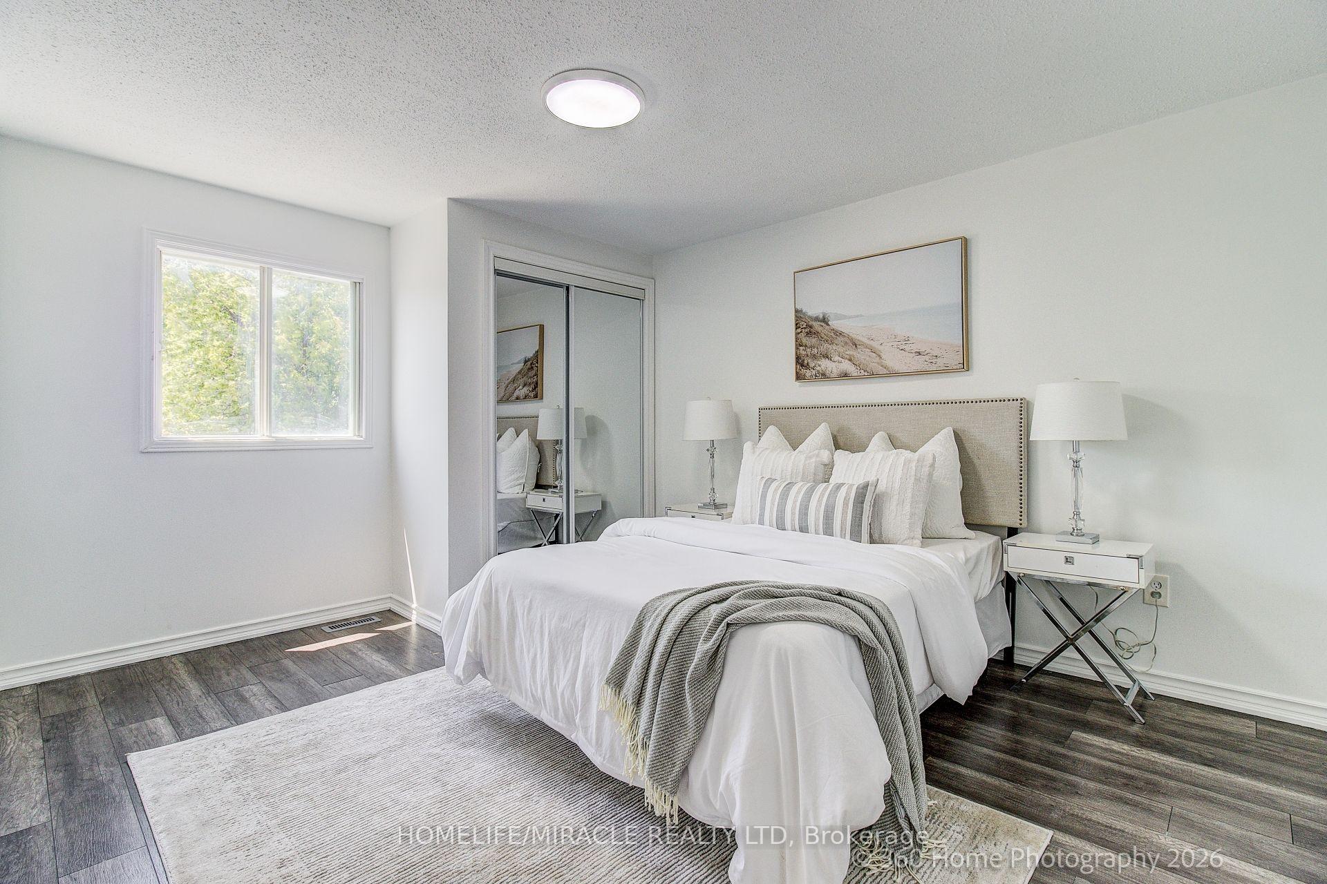 Photo 19 of 25 Chalmers Crescent, Ajax, Central — HOMEH