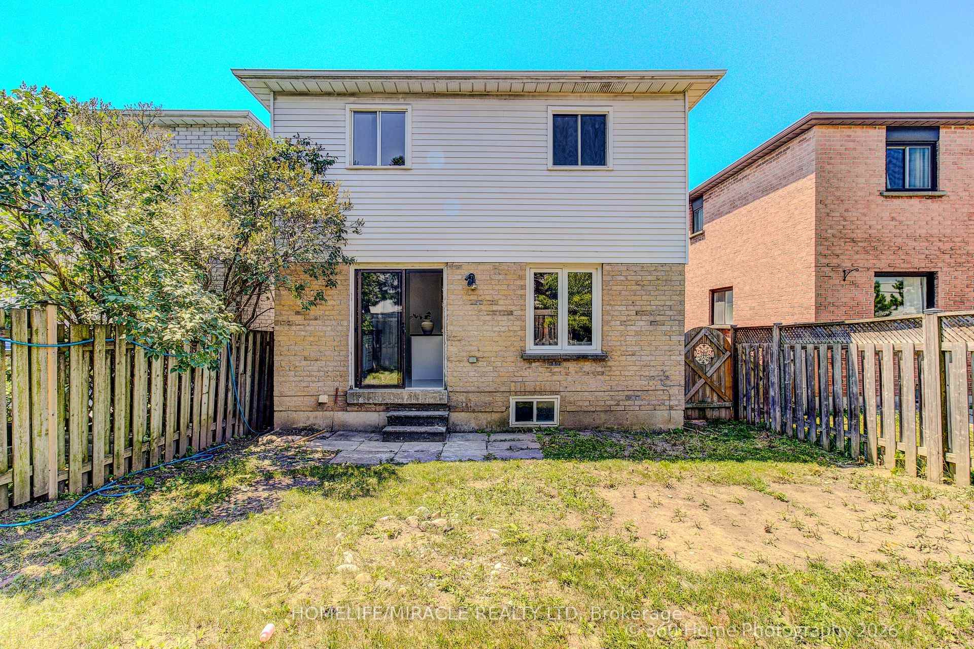 Photo 28 of 25 Chalmers Crescent, Ajax, Central — HOMEH