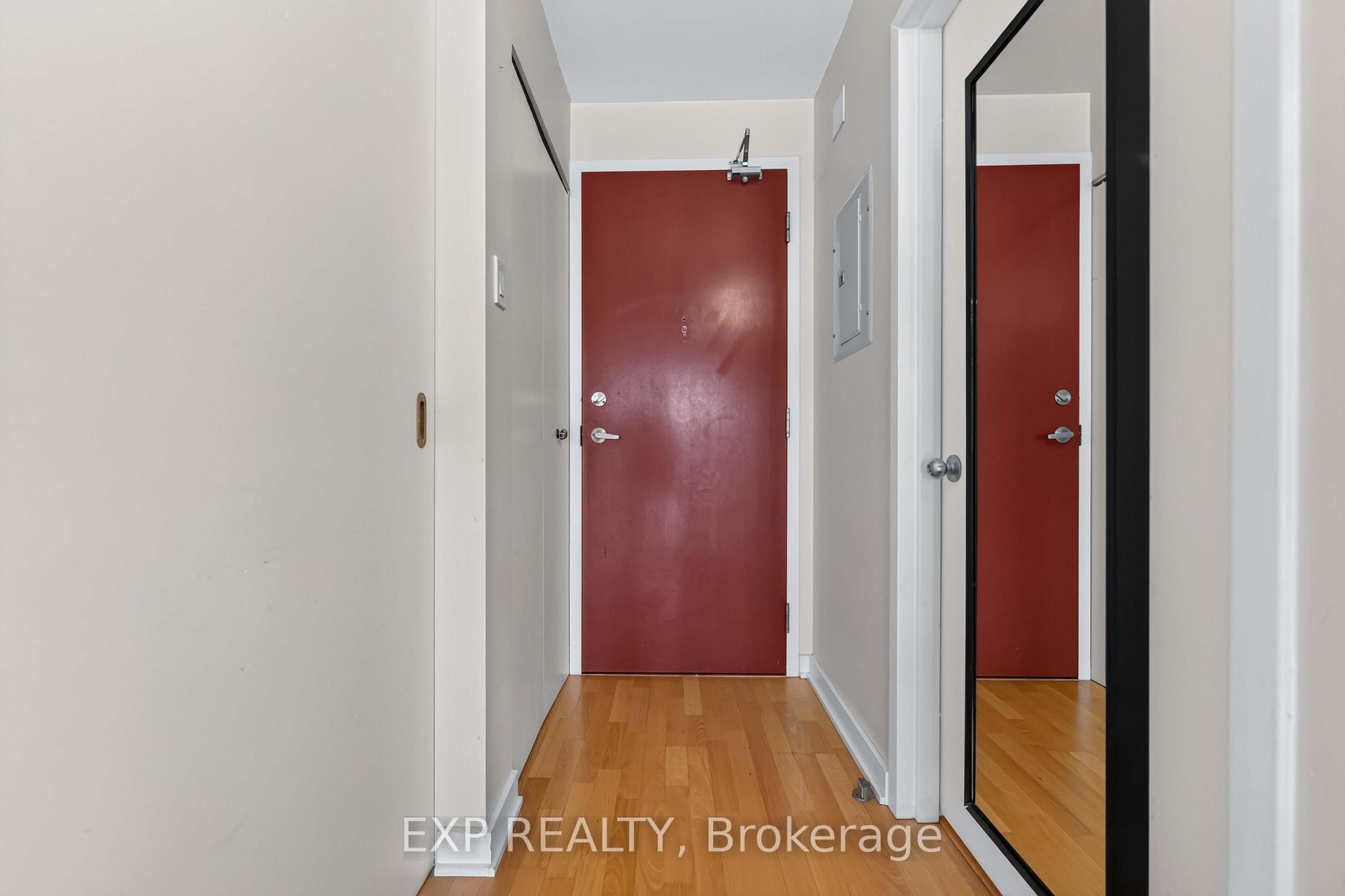 Photo 9 of Unit 1907, 324 Laurier Avenue W, Ottawa, Ottawa Centre — HOMEH