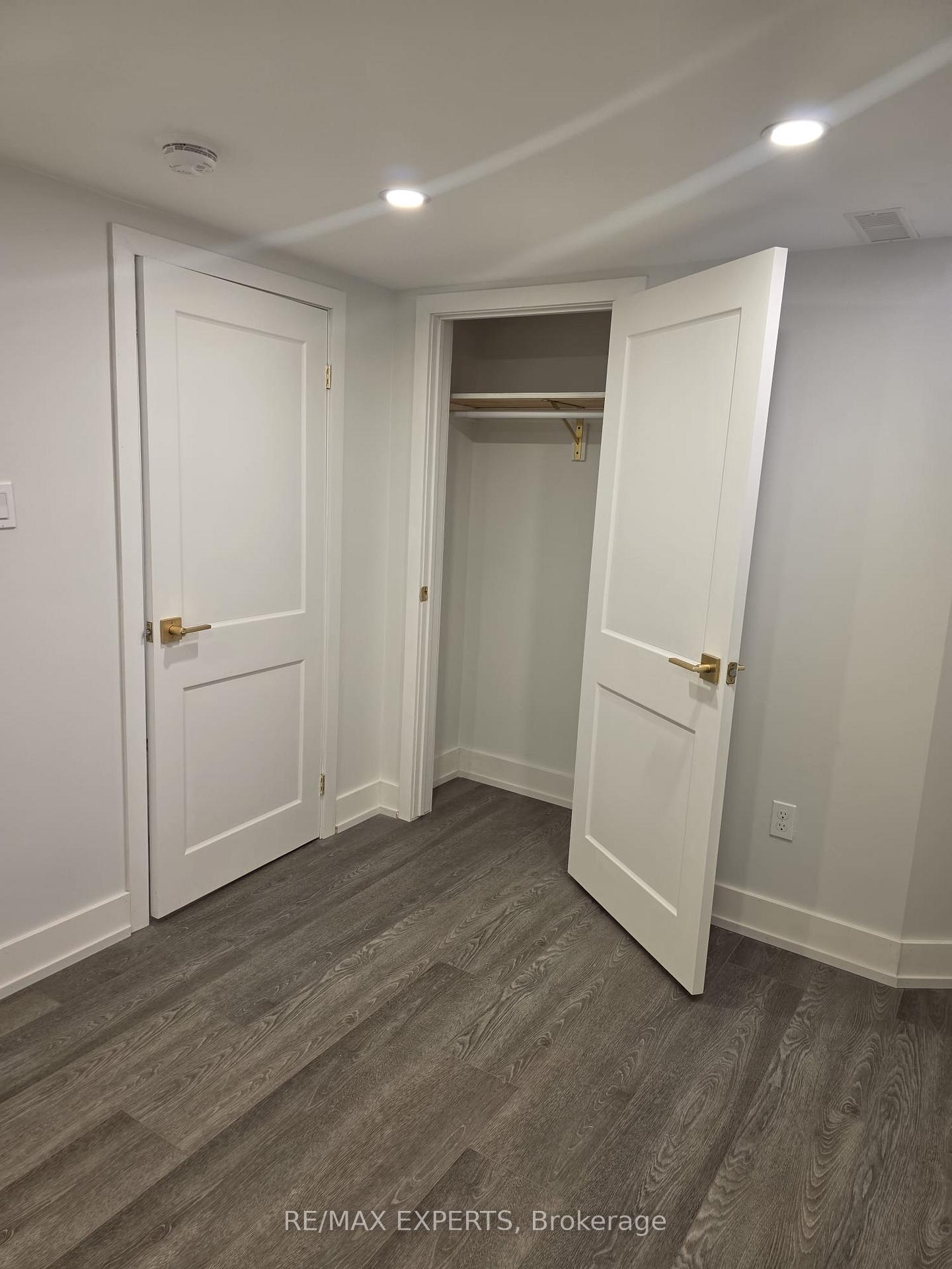 Photo 8 of Unit Bsmt, 3 Appleaire Crescent, Brampton, Sandringham-Wellington — HOMEH