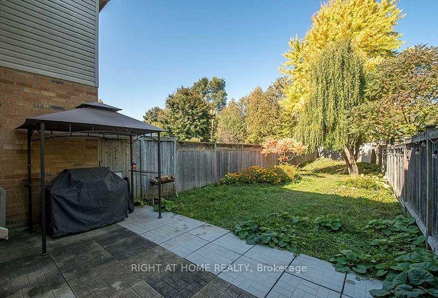 Photo 34 of 28 Bates Court, Barrie, Painswick North — HOMEH
