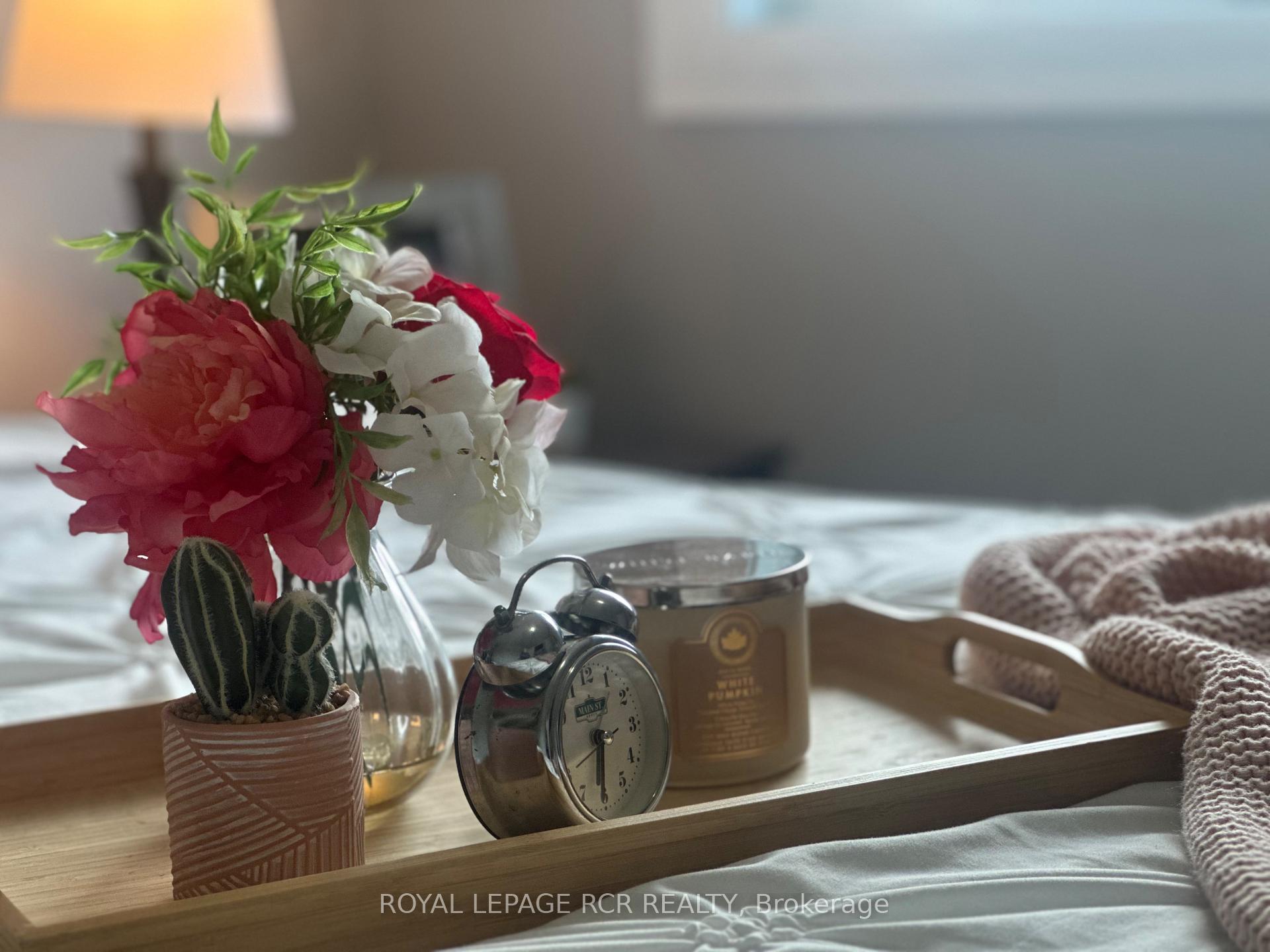 Photo 30 of 42 Glengarry Road, Orangeville — HOMEH