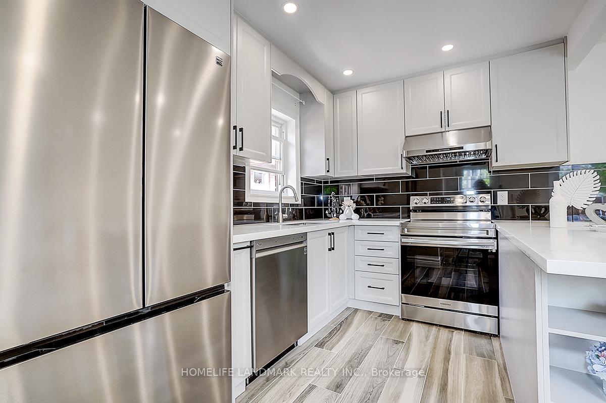 Photo 12 of 609 Mortimer Avenue, Toronto, Danforth Village-East York — HOMEH