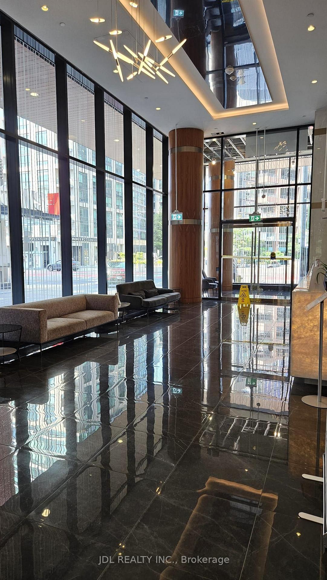Photo 2 of Unit 3708, 19 Bathurst Street, Toronto, Waterfront Communities — HOMEH