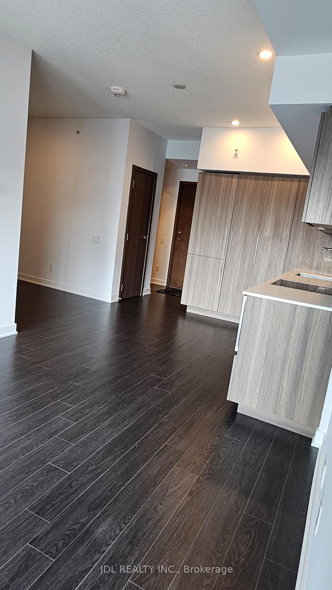 Photo 6 of Unit 3708, 19 Bathurst Street, Toronto, Waterfront Communities — HOMEH