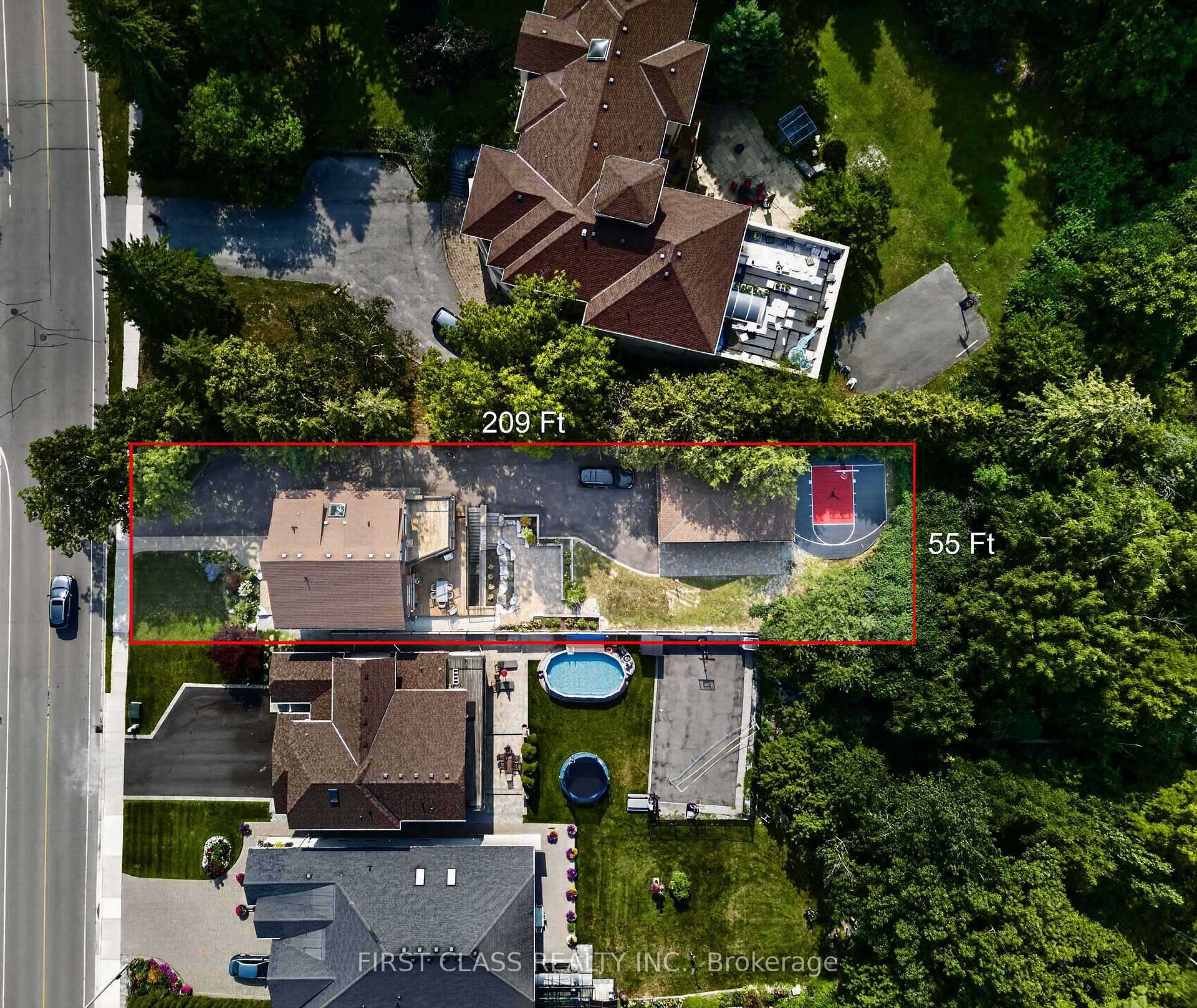 Front of 302 Brookside Road