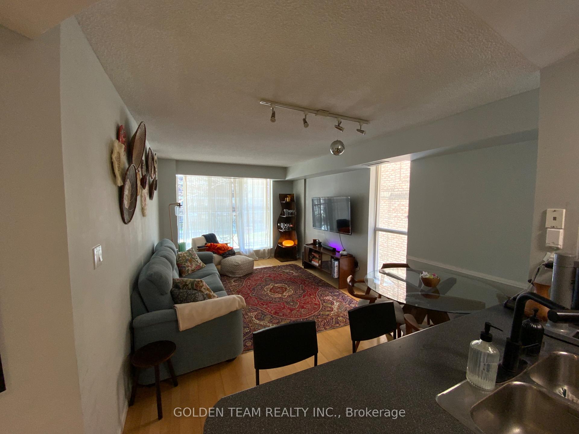 Photo 8 of Unit 209, 188 Redpath Avenue, Toronto, Mount Pleasant West — HOMEH