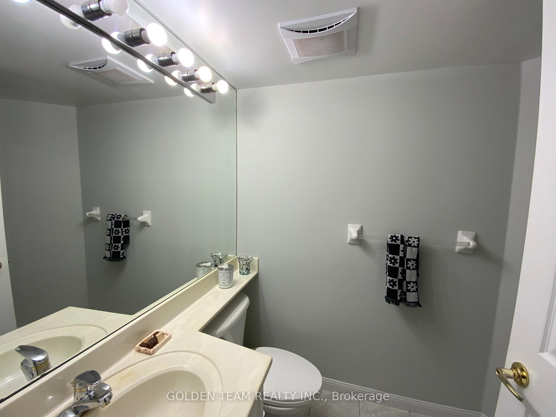 Photo 15 of Unit 209, 188 Redpath Avenue, Toronto, Mount Pleasant West — HOMEH