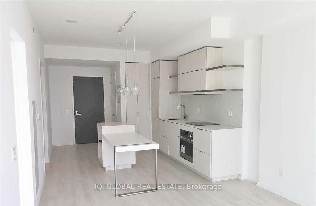 Photo 7 of Unit 2407, 197 Yonge Street, Toronto, Church-Yonge Corridor — HOMEH