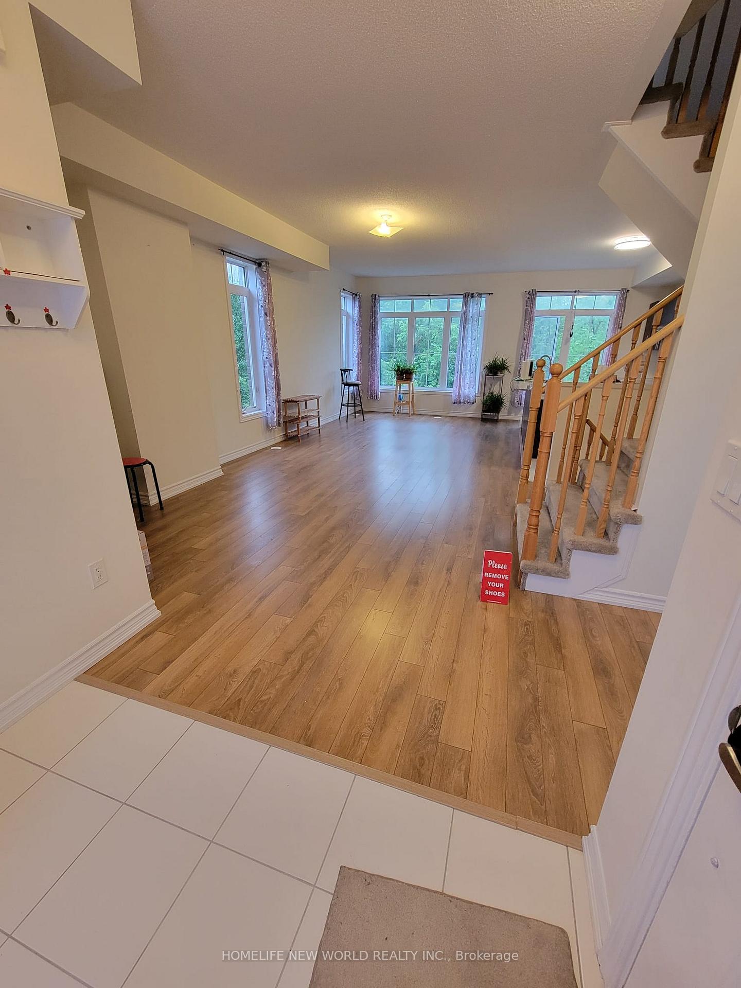 Photo 13 of Unit 36, 181 Parktree Drive, Vaughan, Maple — HOMEH