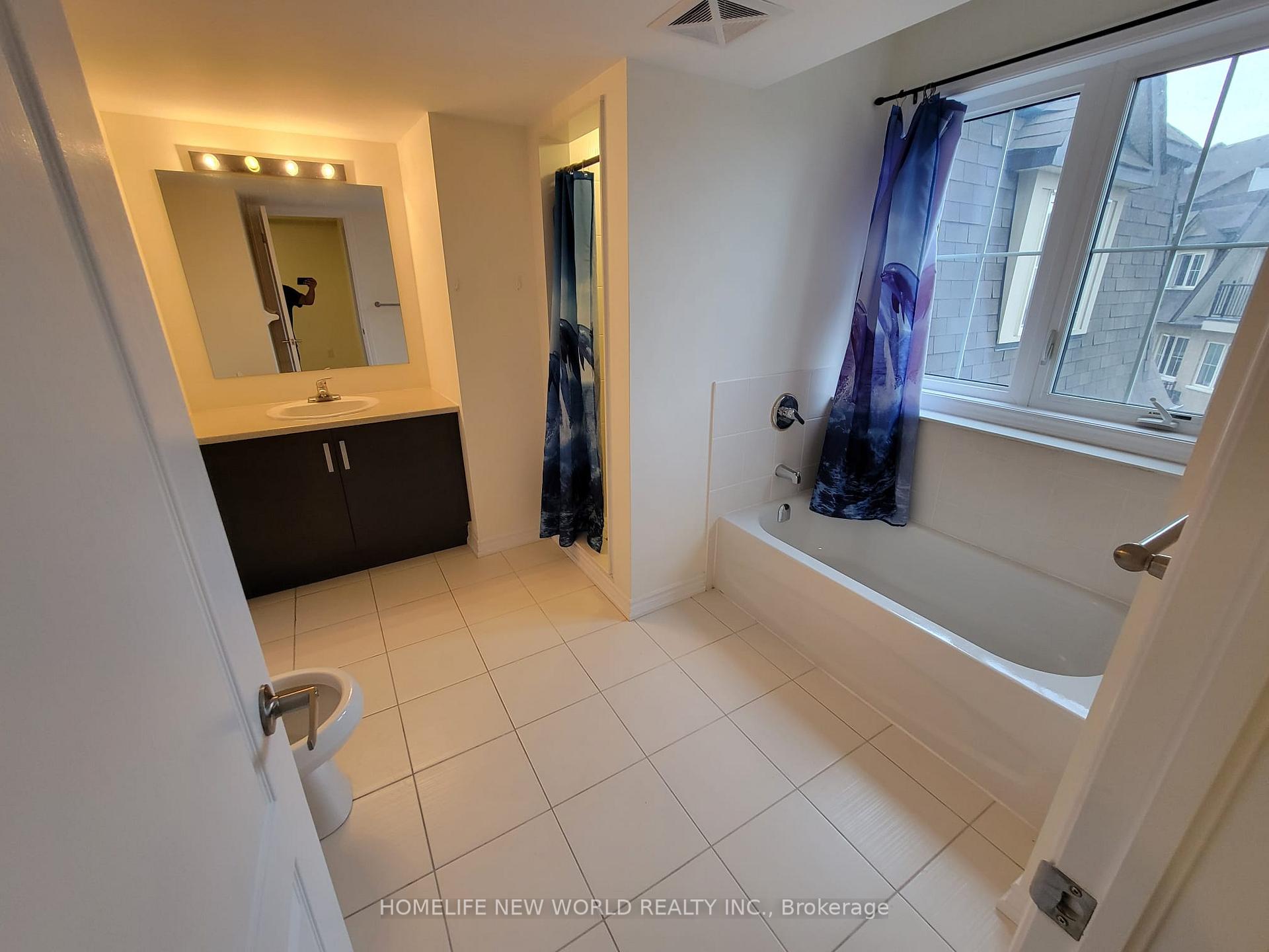 Photo 19 of Unit 36, 181 Parktree Drive, Vaughan, Maple — HOMEH