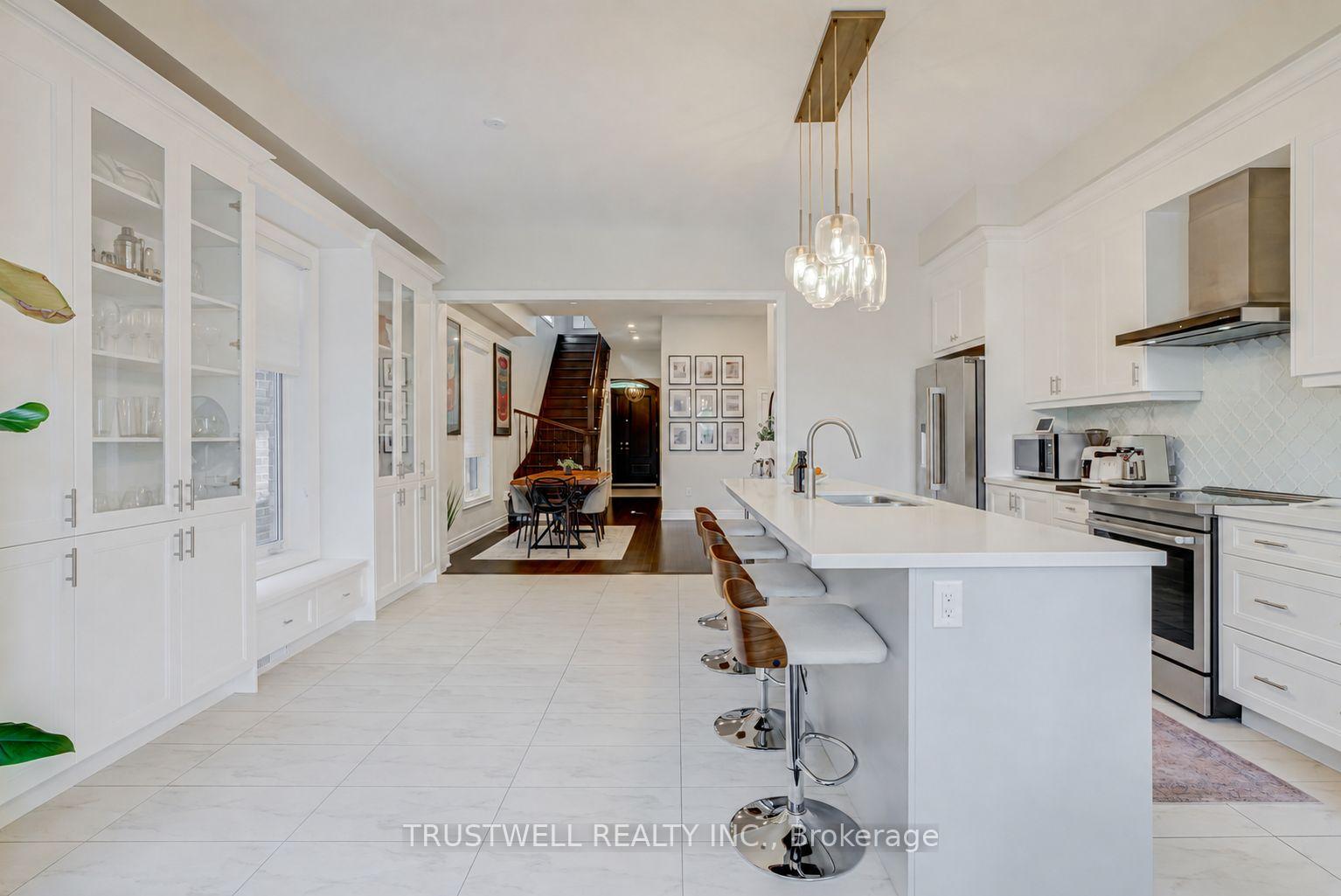 Photo 12 of 128 Hatton Garden Road, Vaughan, Vellore Village — HOMEH
