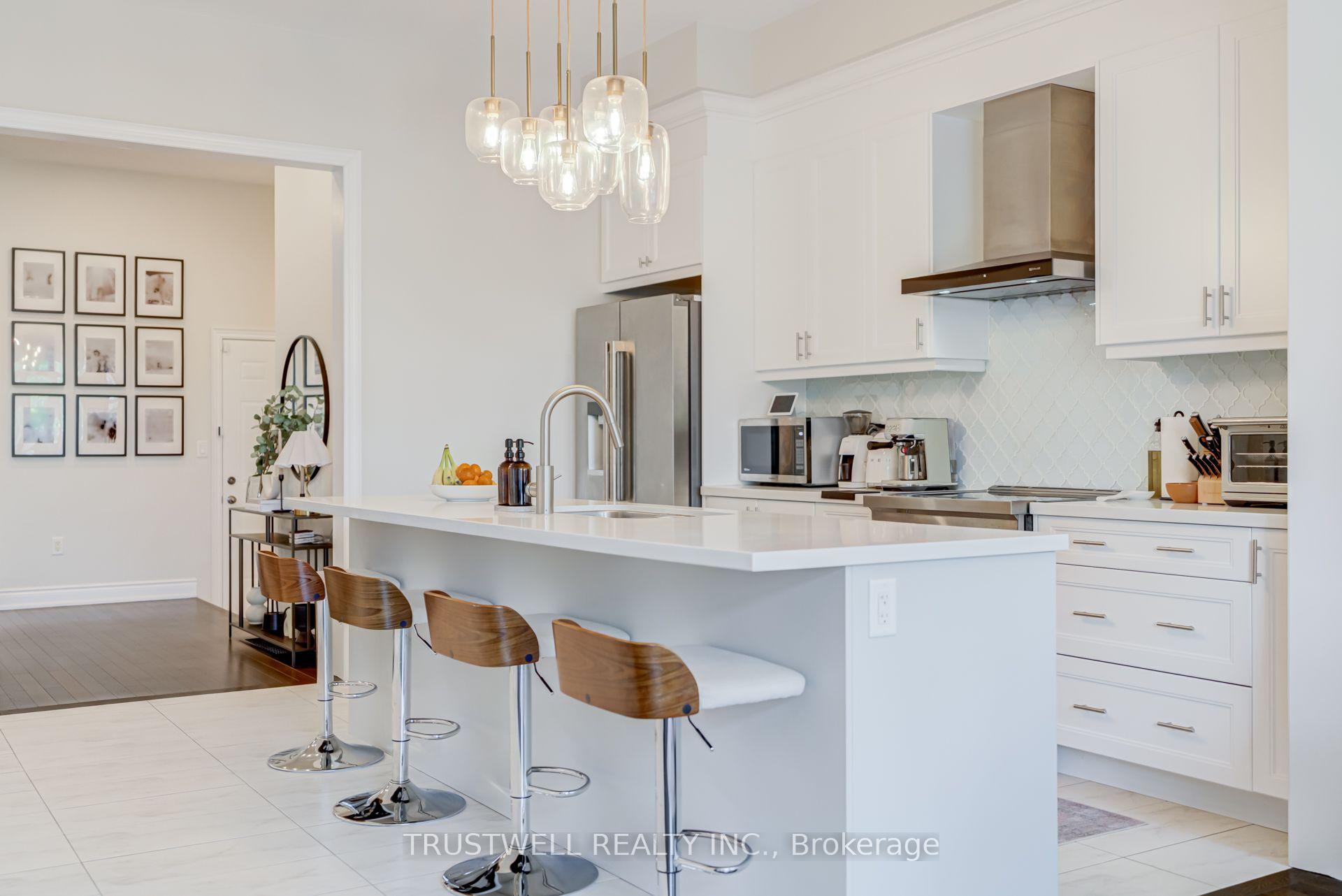 Photo 14 of 128 Hatton Garden Road, Vaughan, Vellore Village — HOMEH