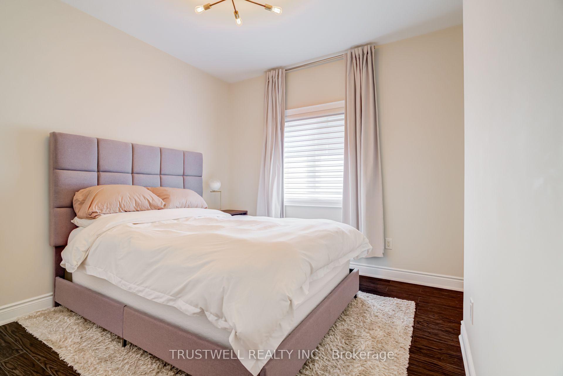 Photo 35 of 128 Hatton Garden Road, Vaughan, Vellore Village — HOMEH