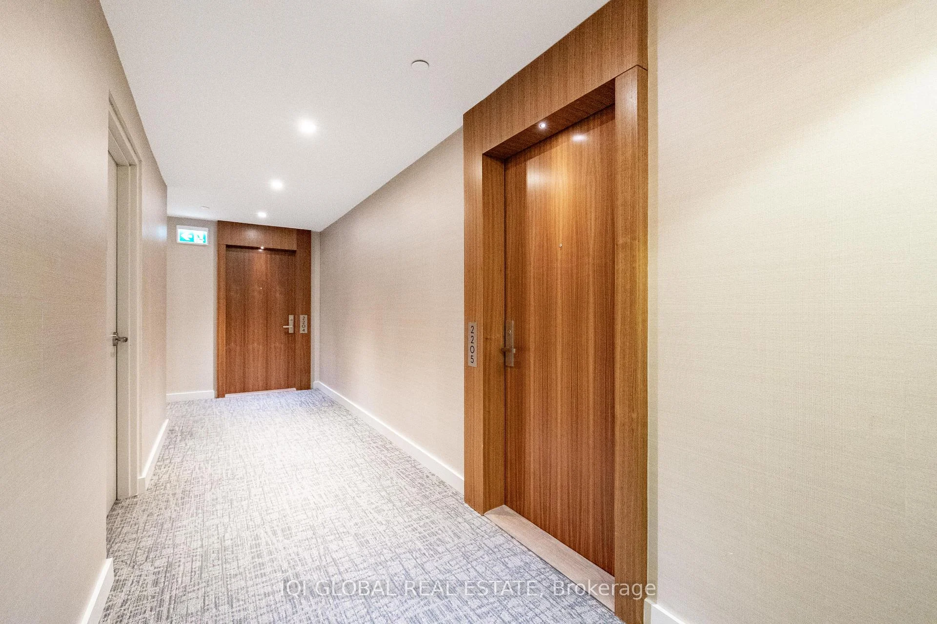 Photo 5 of Unit 2205, 15 Queens Quay Street E, Toronto, Waterfront Communities — HOMEH