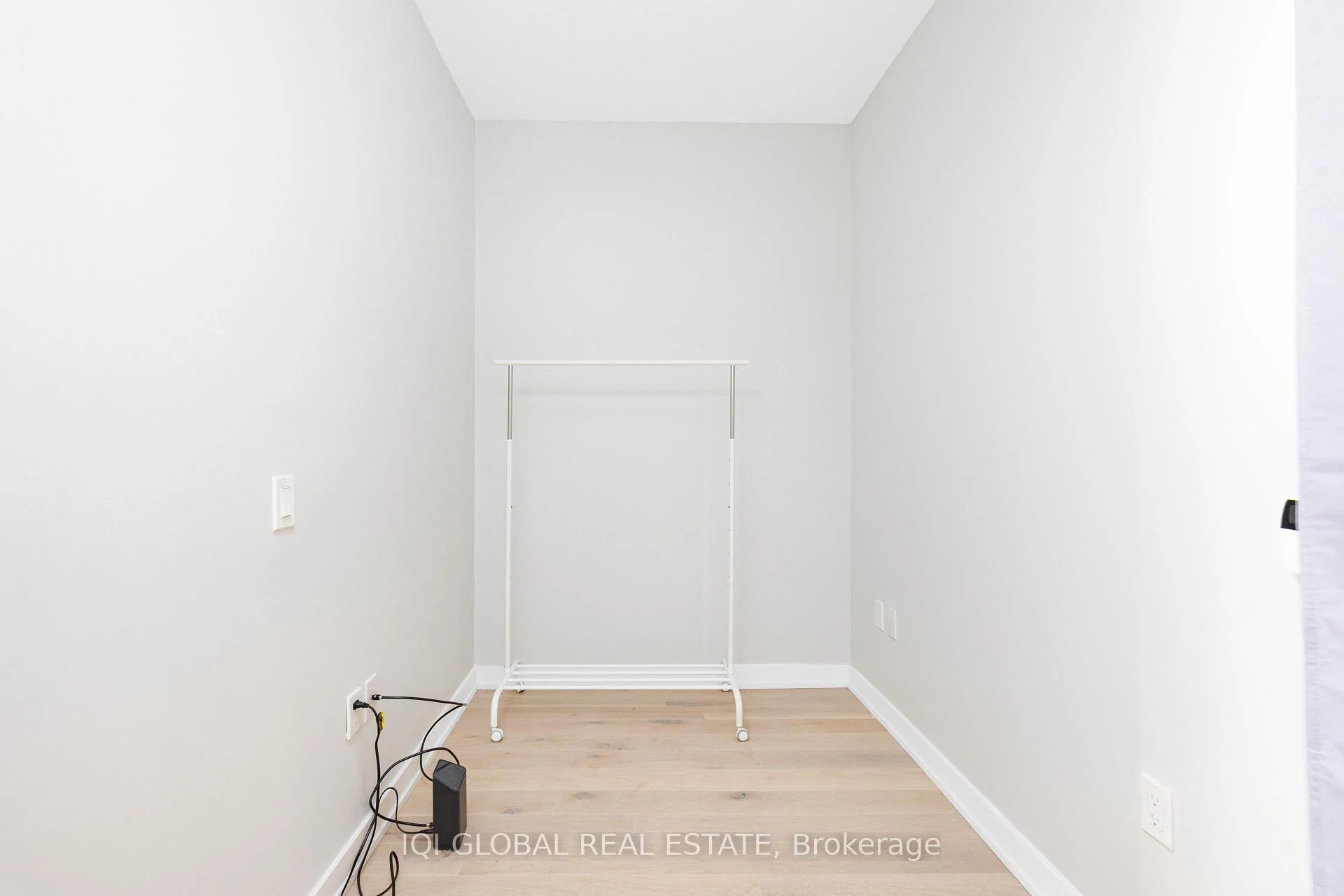 Photo 7 of Unit 2205, 15 Queens Quay Street E, Toronto, Waterfront Communities — HOMEH