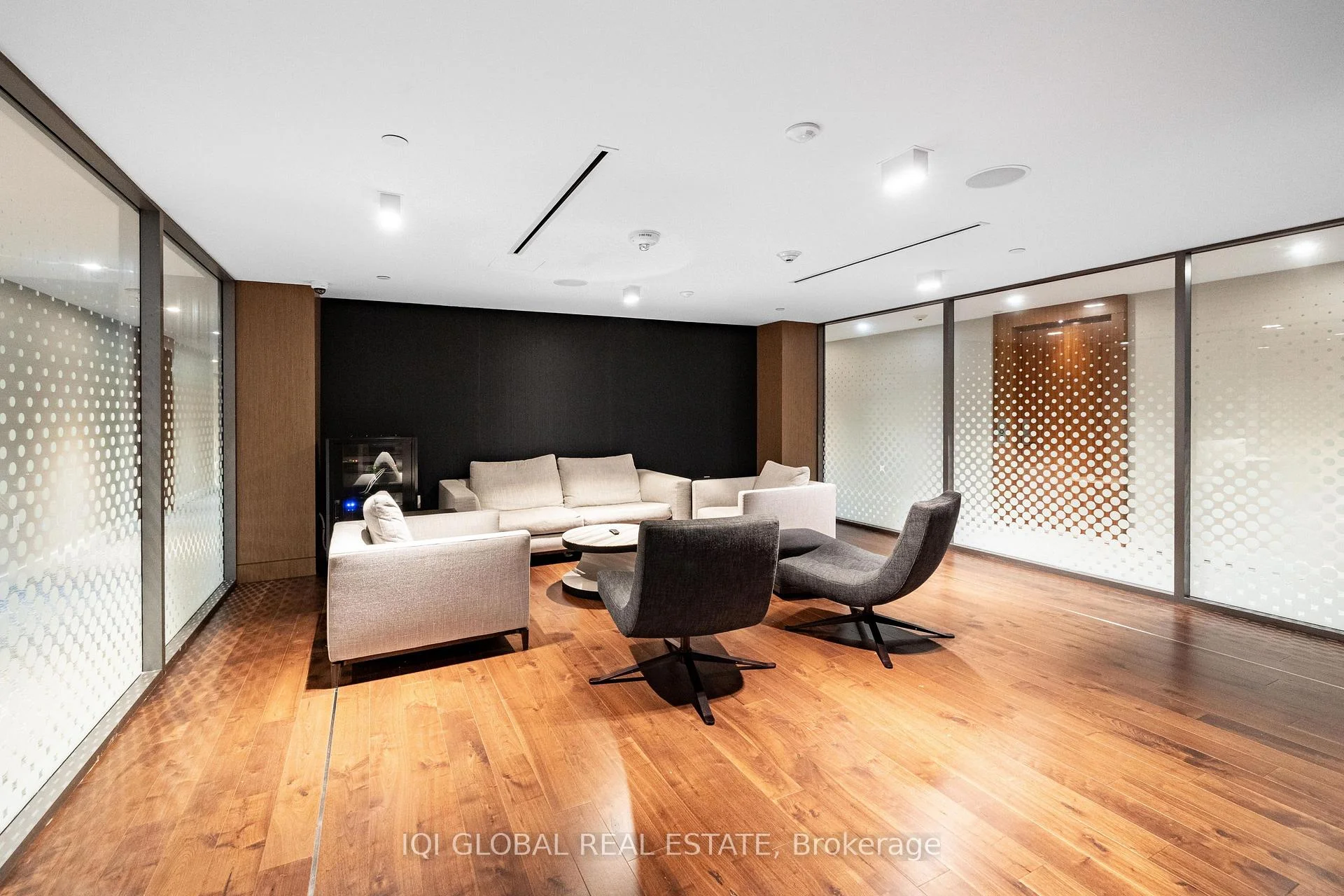Photo 27 of Unit 2205, 15 Queens Quay Street E, Toronto, Waterfront Communities — HOMEH