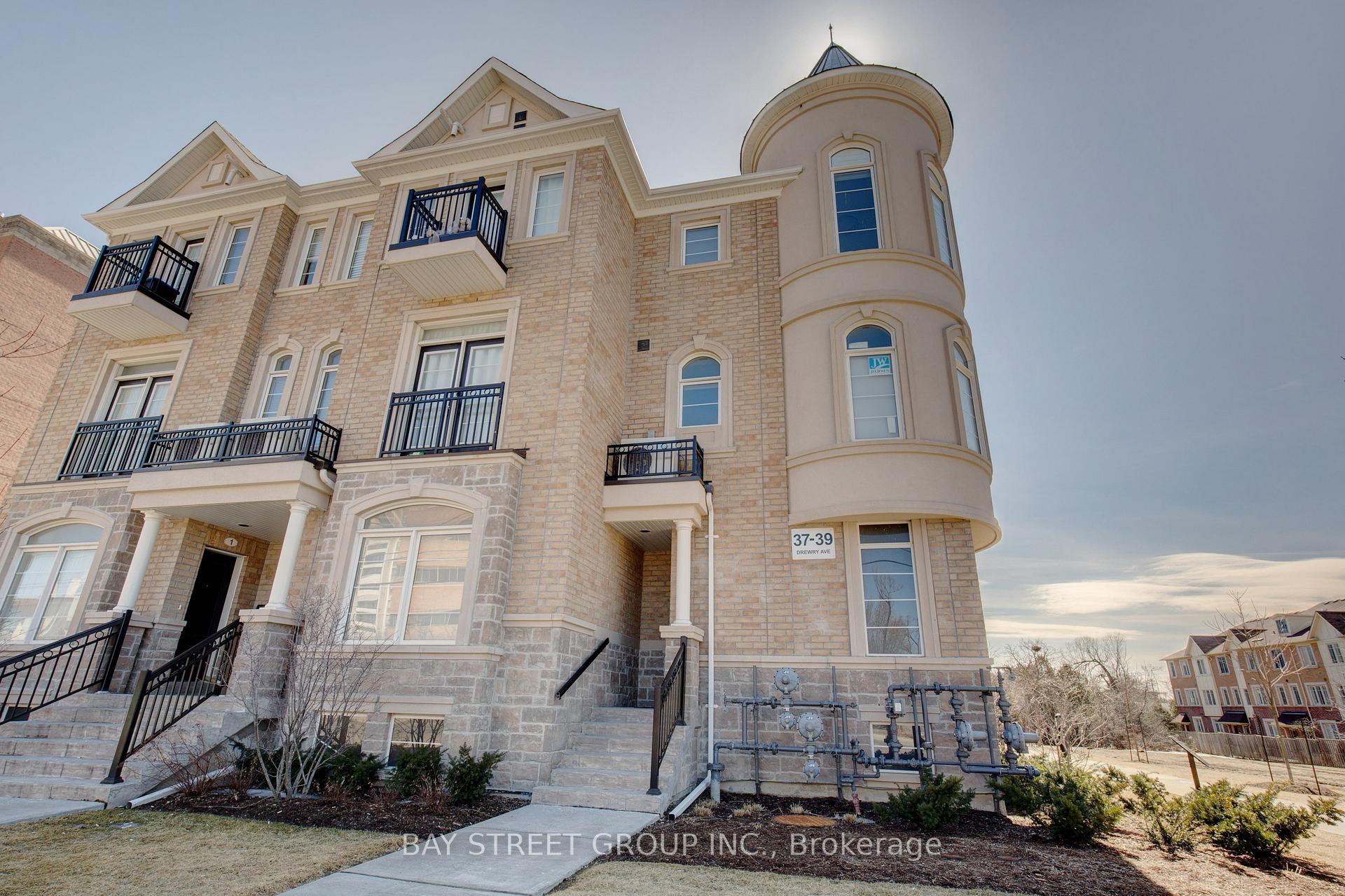 Front of Unit 3, 37 Drewry Avenue