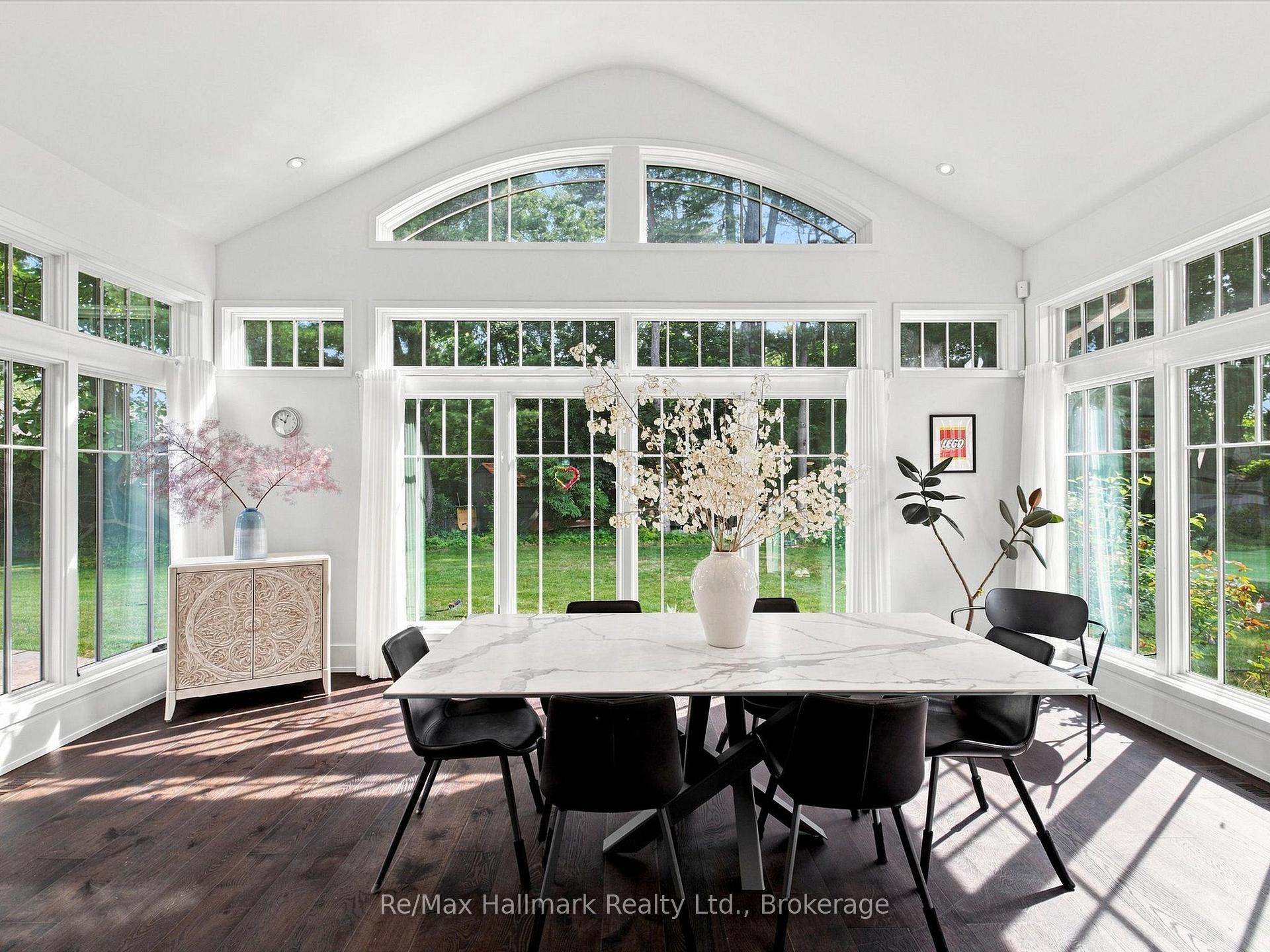 Photo 9 of 2076 Glenforest Crescent, Oakville, Ford — HOMEH