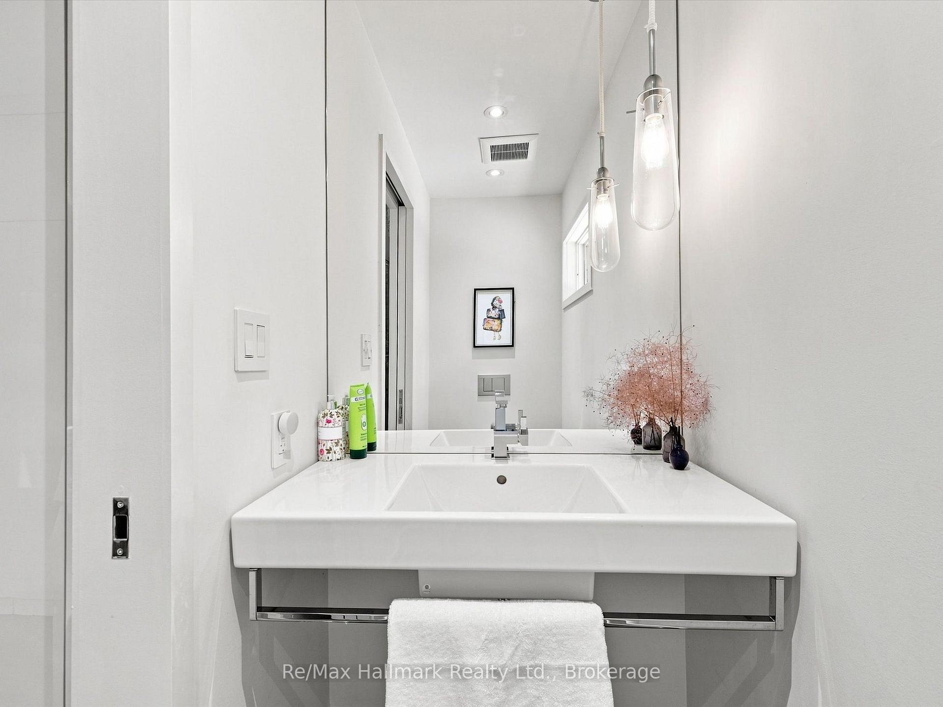 Photo 24 of 2076 Glenforest Crescent, Oakville, Ford — HOMEH