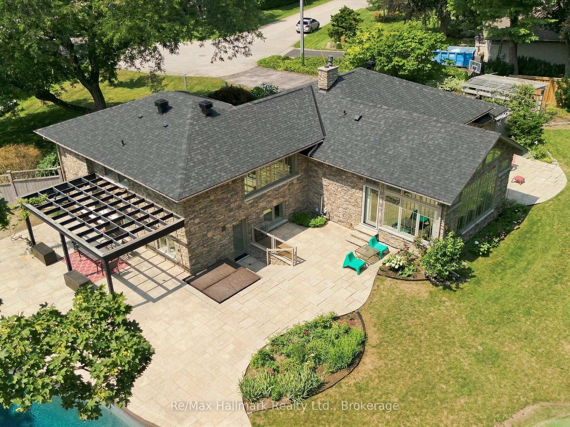 Photo 50 of 2076 Glenforest Crescent, Oakville, Ford — HOMEH