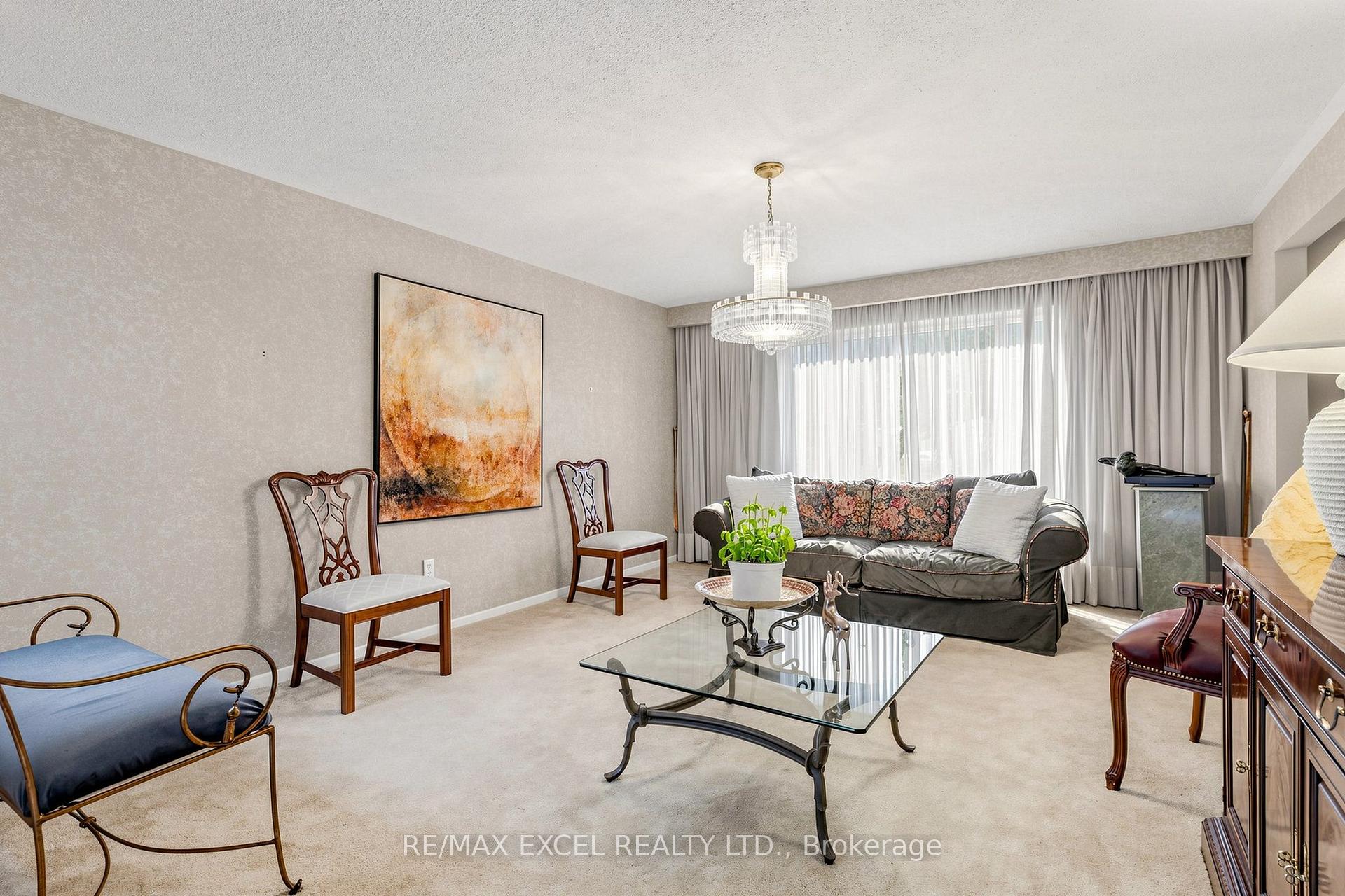 Photo 5 of 62 Ardgowan Crescent, Scarborough, Agincourt North — HOMEH