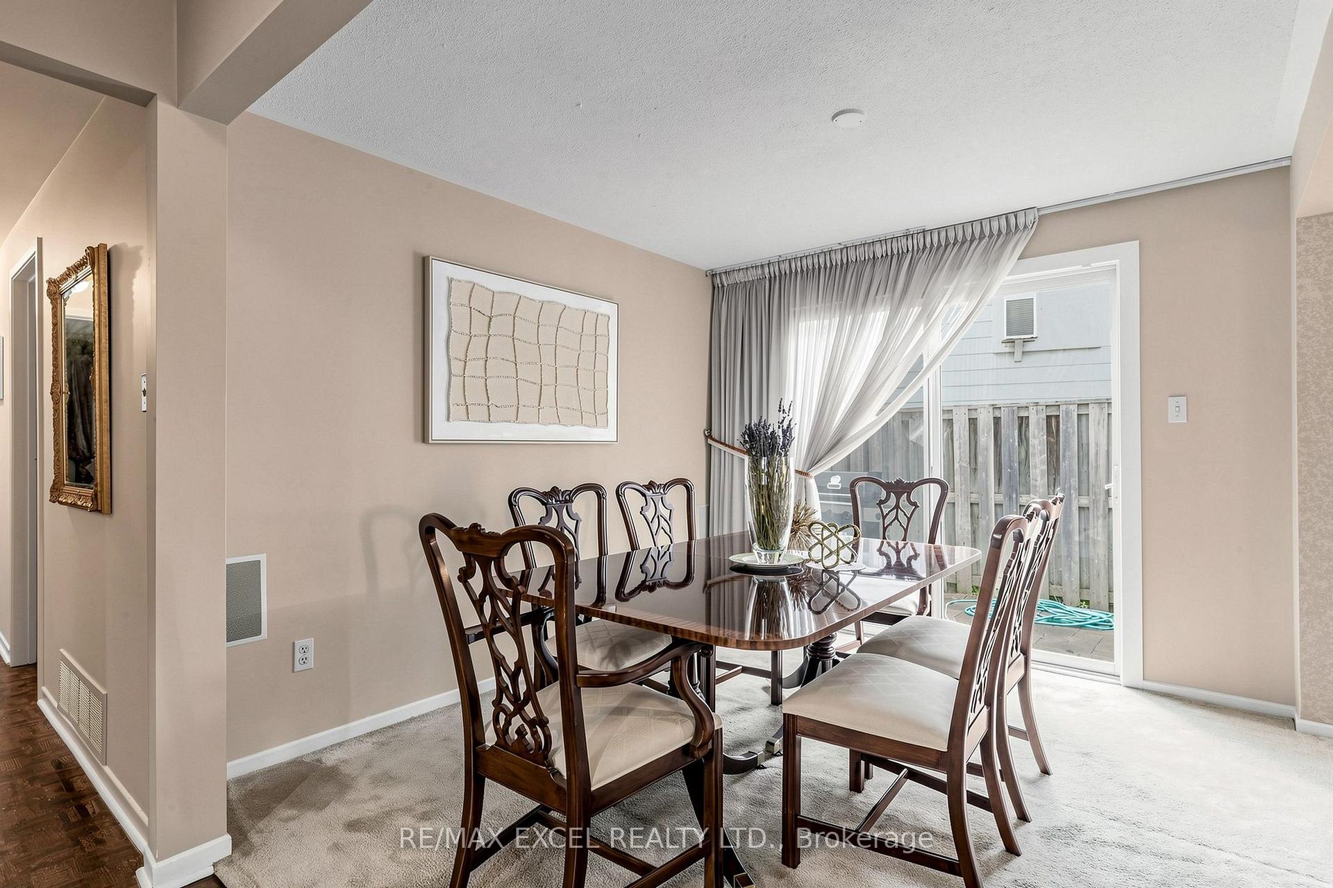 Photo 10 of 62 Ardgowan Crescent, Scarborough, Agincourt North — HOMEH
