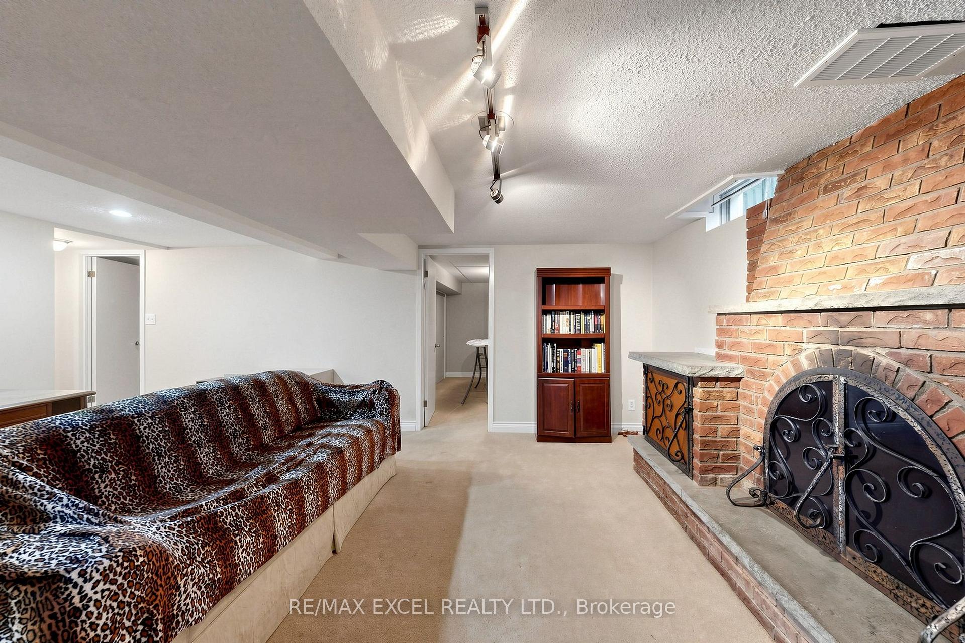 Photo 37 of 62 Ardgowan Crescent, Scarborough, Agincourt North — HOMEH
