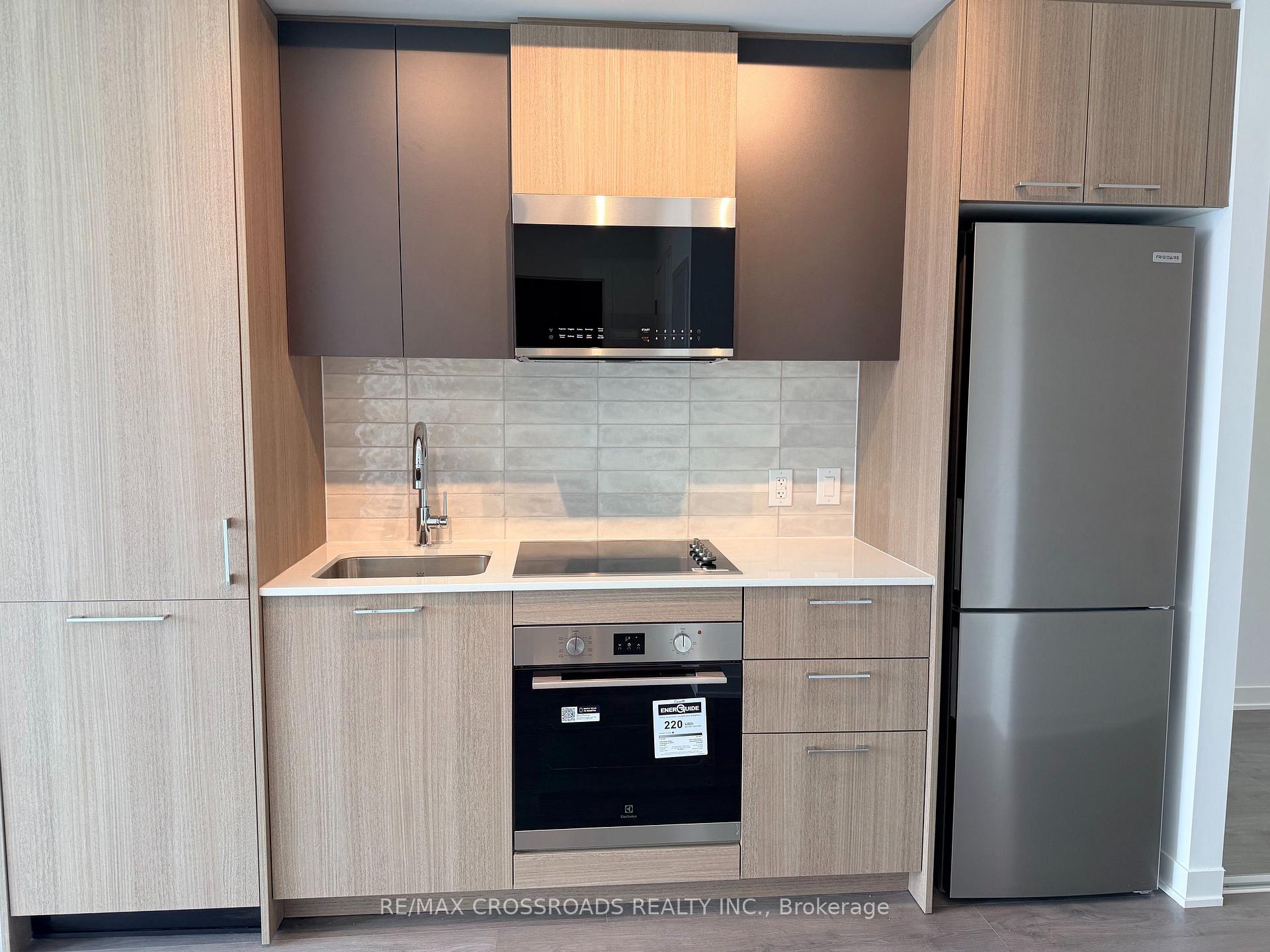 Photo 6 of Unit 2501, 10 Oak Street, Toronto, Regent Park — HOMEH