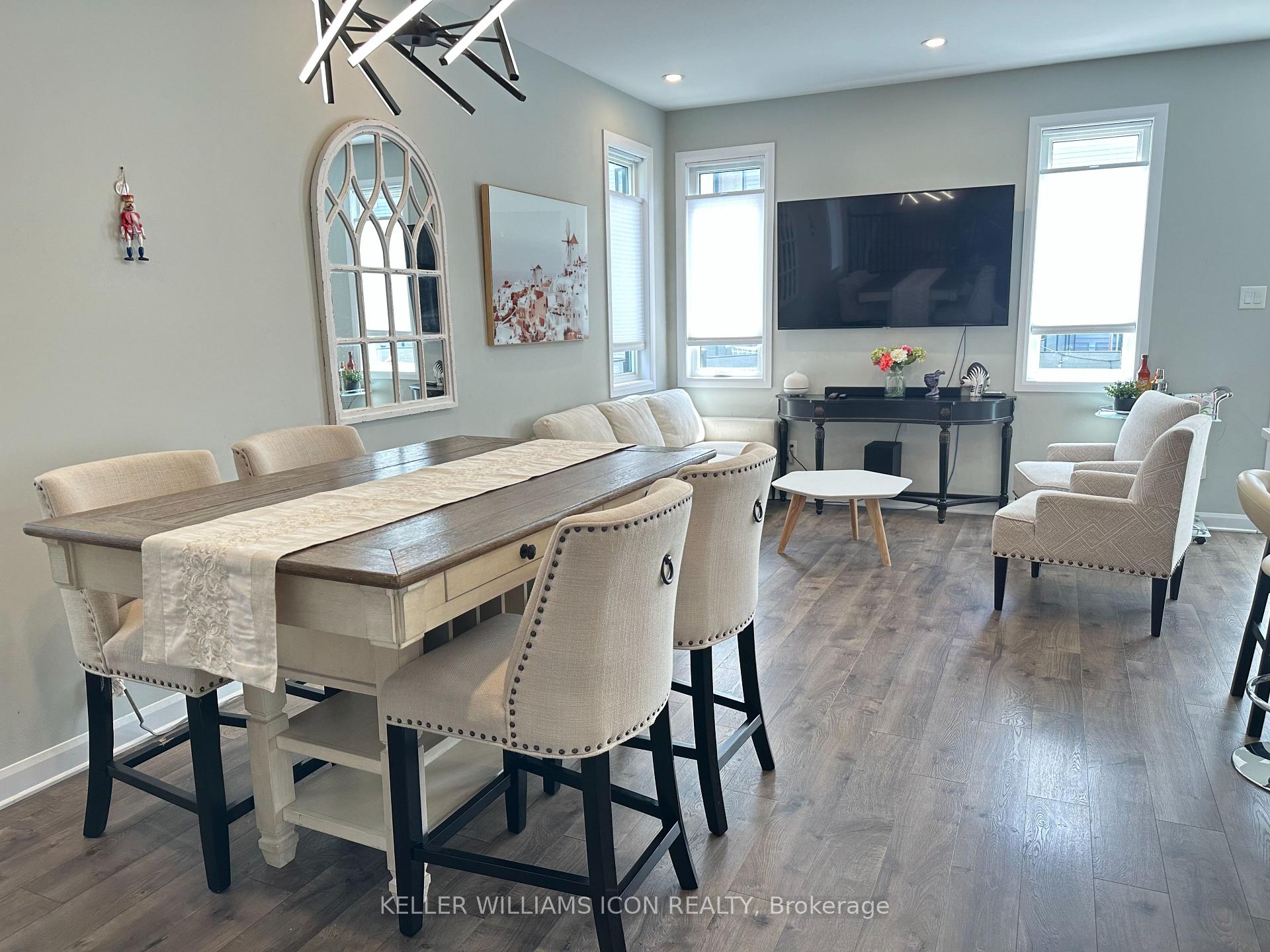 Photo 3 of 1028 Speedvale Court, Ottawa, Kanata - Kanata Lakes/Heritage Hills — HOMEH