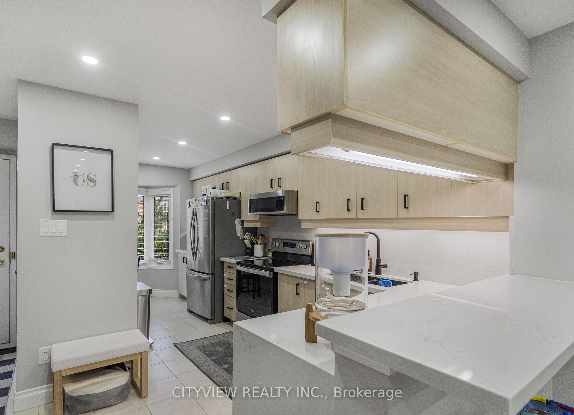 Photo 11 of Unit 25B, 5865 Dalebrook Crescent, Mississauga, Central Erin Mills — HOMEH