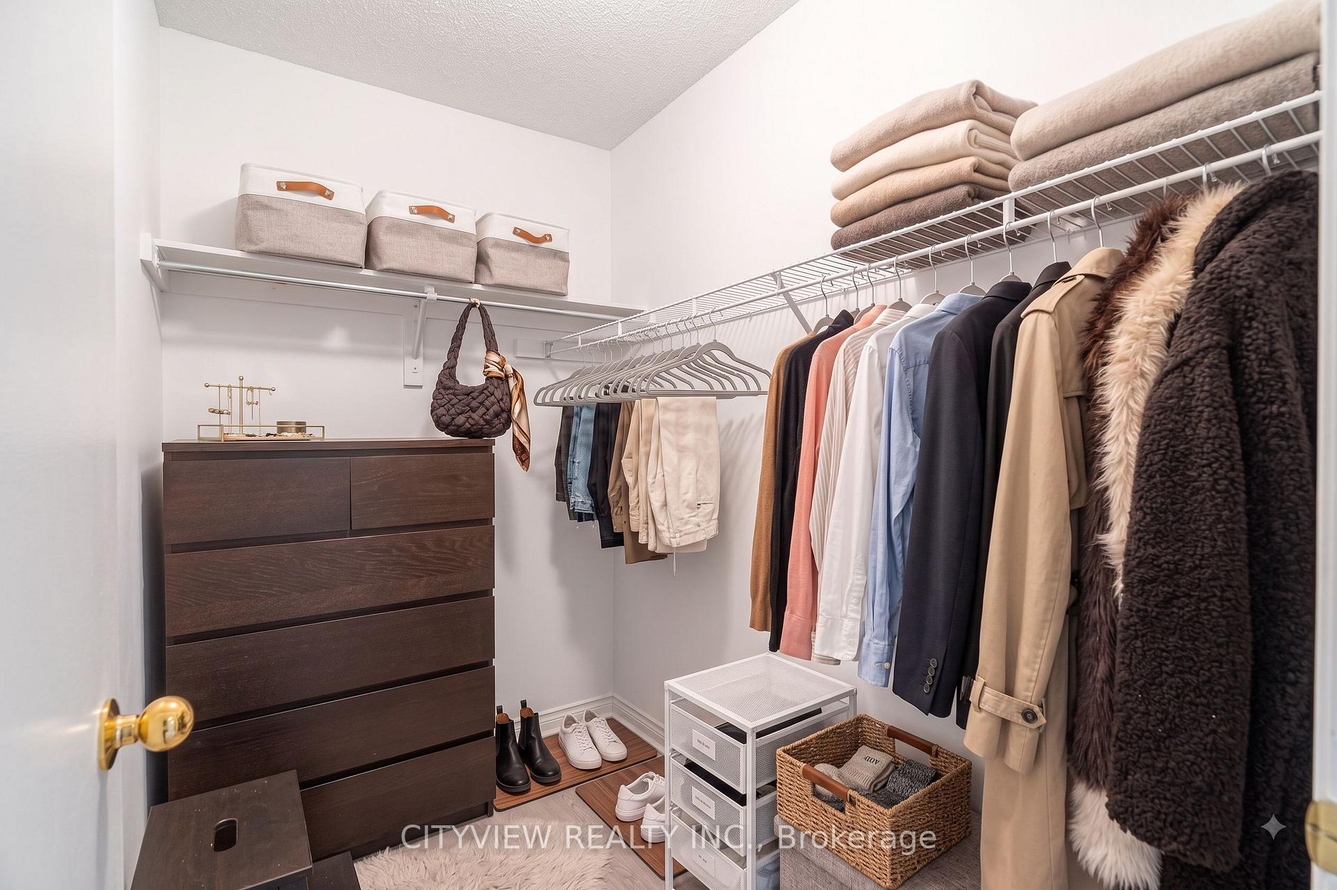 Photo 24 of Unit 25B, 5865 Dalebrook Crescent, Mississauga, Central Erin Mills — HOMEH