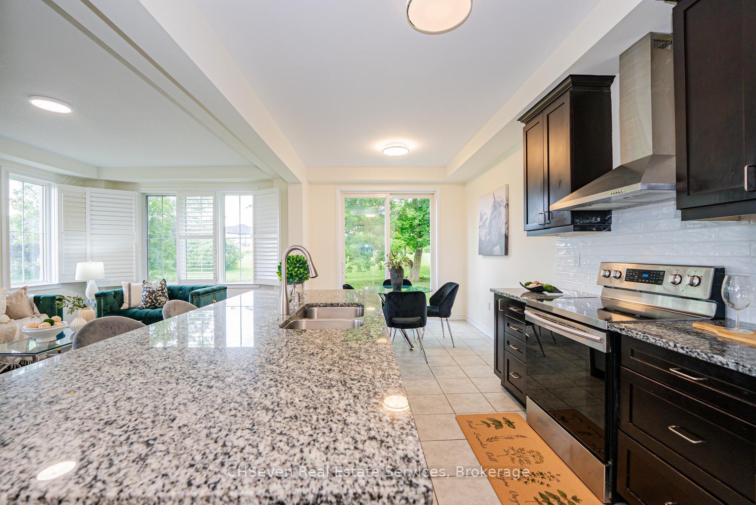 Photo 14 of 669 Doon South Drive, Kitchener, Doon South — HOMEH