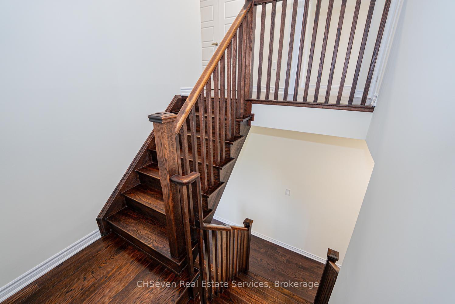 Photo 18 of 669 Doon South Drive, Kitchener, Doon South — HOMEH