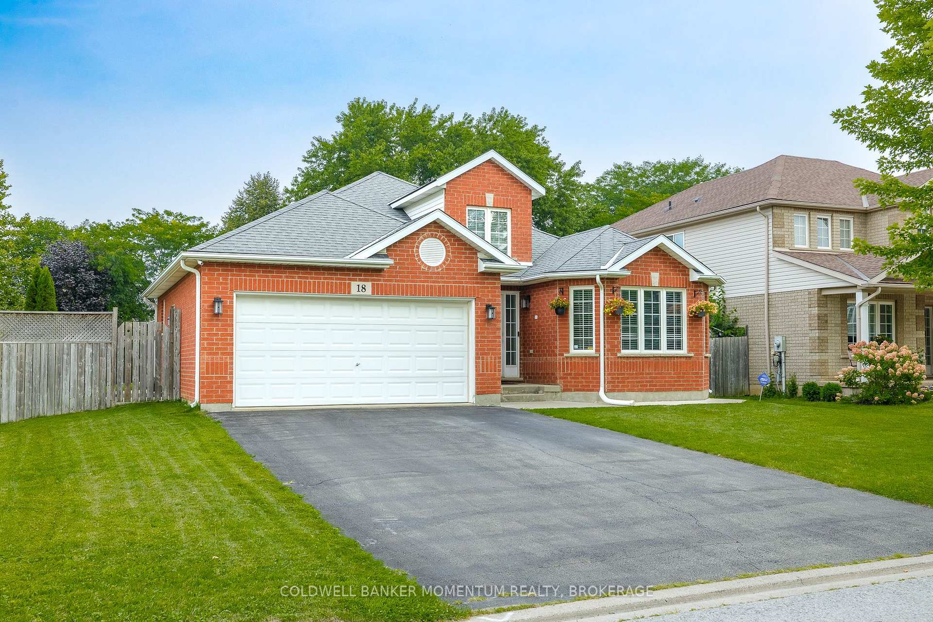Photo 1 of 18 Loretta Drive, Niagara-on-the-Lake, Virgil — HOMEH